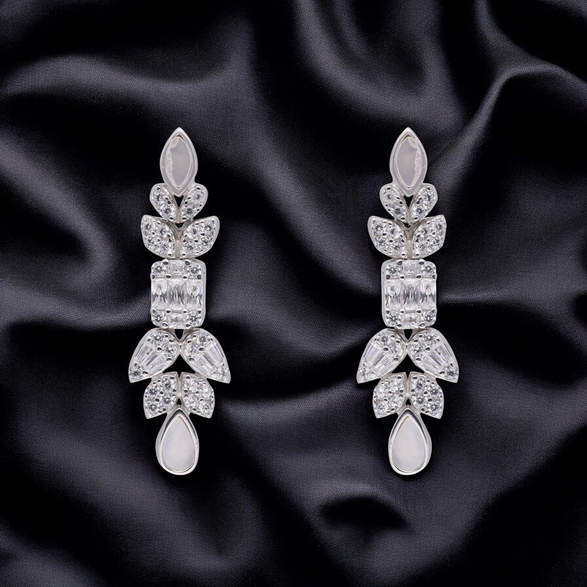 Dazzling Teardrop and Marquise-Cut Zircon Earrings | SKU : 0003339084