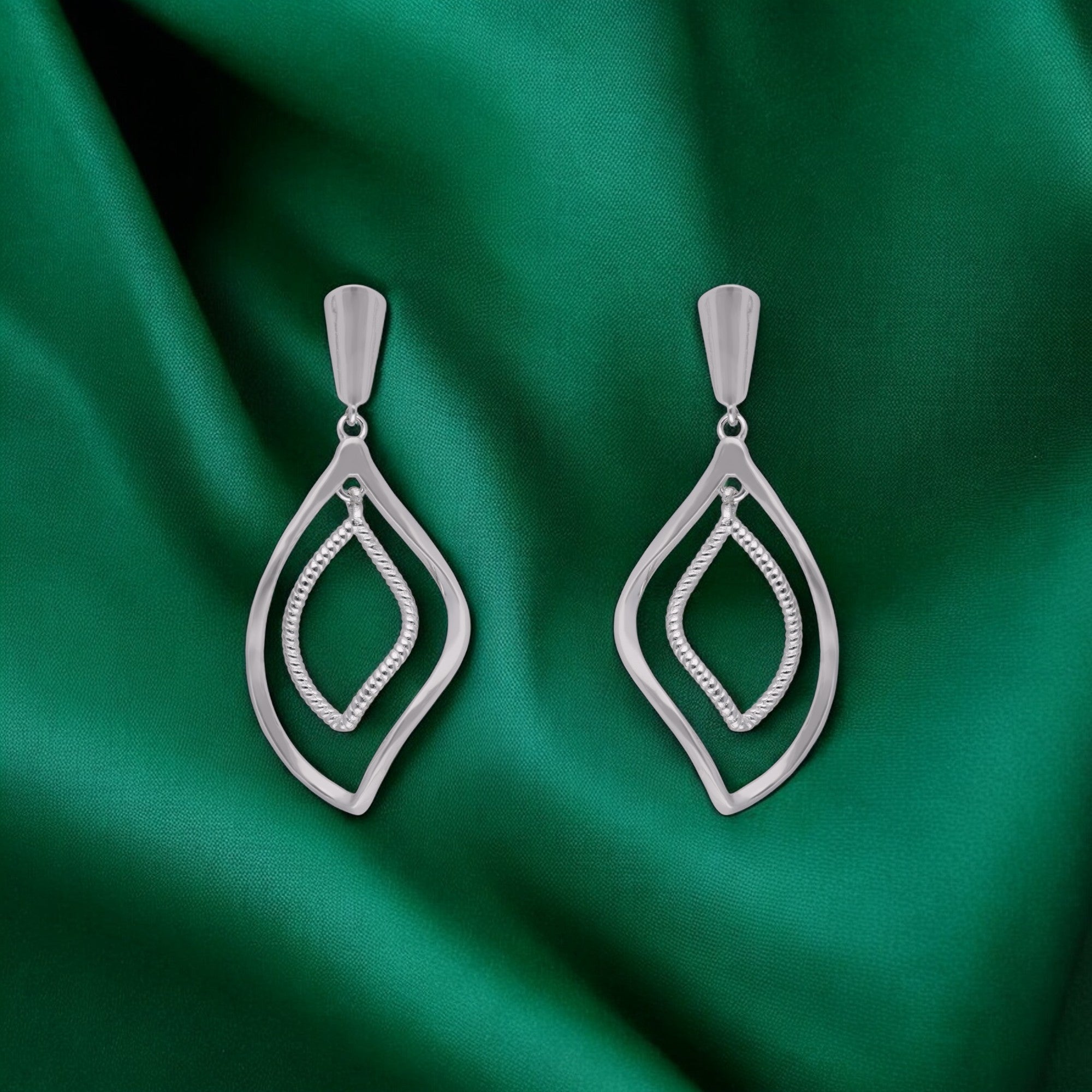 Sleek Silver Lightweight Eardrops | SKU : 0003401835, 0020859879, 0020859886, 0020859893