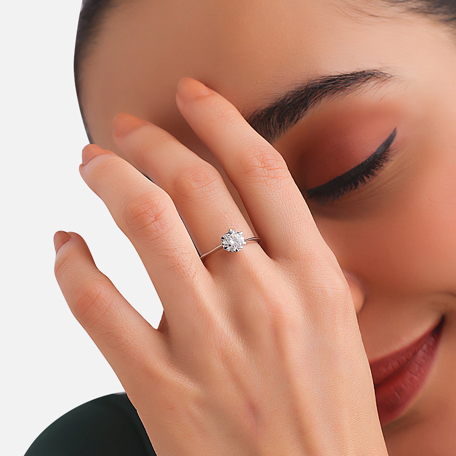 Lab Grown 0.81 Carat Diamond Ring in 18 Karat Gold | SKU : 0004934233