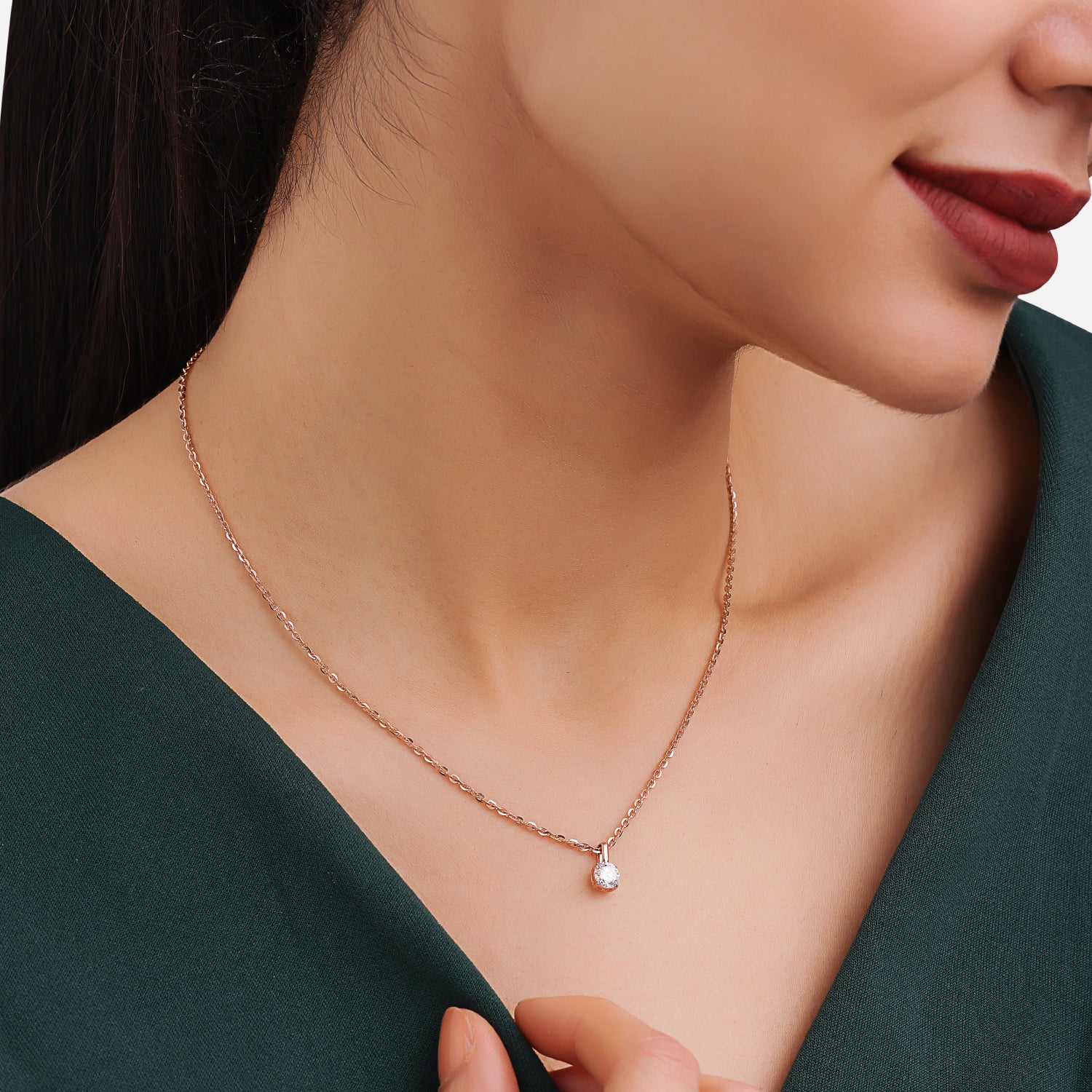 0.560 Carat Round Brilliant Diamond Solitaire Pendant in 18 Karat Rose Gold | SKU : 0005039340