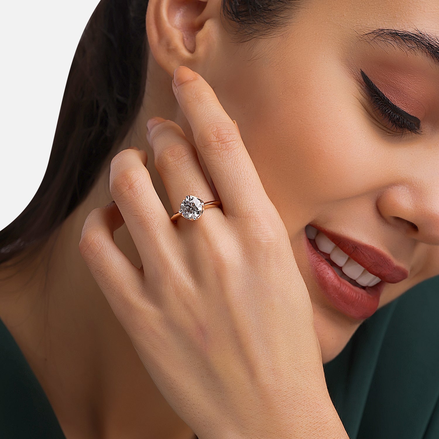 Lab Grown 2.02 Carat Diamond Solitaire Ring in 18 Karat Gold | SKU : 0005052523