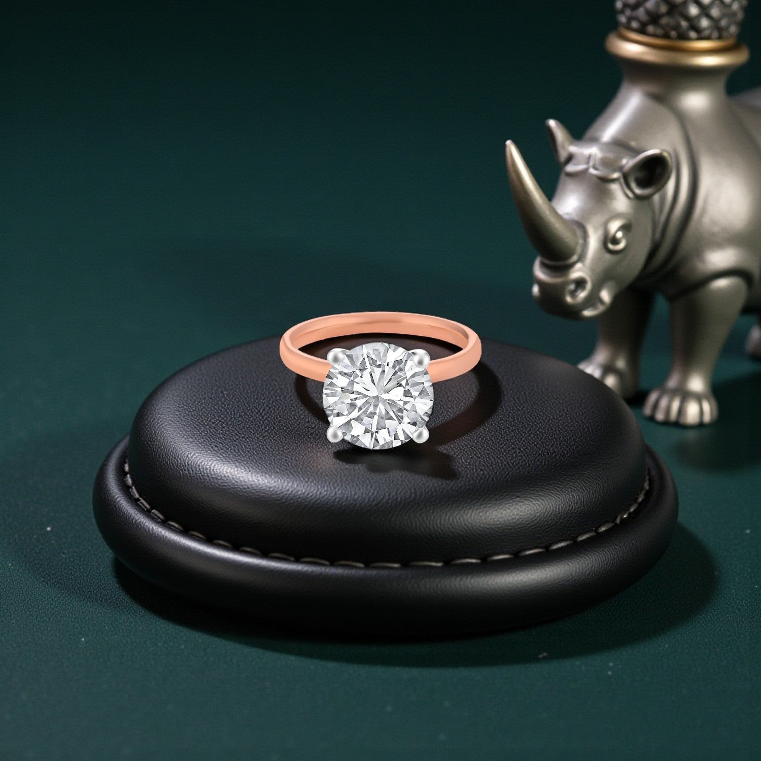 Lab Grown 4.04 Carat Diamond Solitaire Ring in 18 Karat Gold | SKU : 0005052677