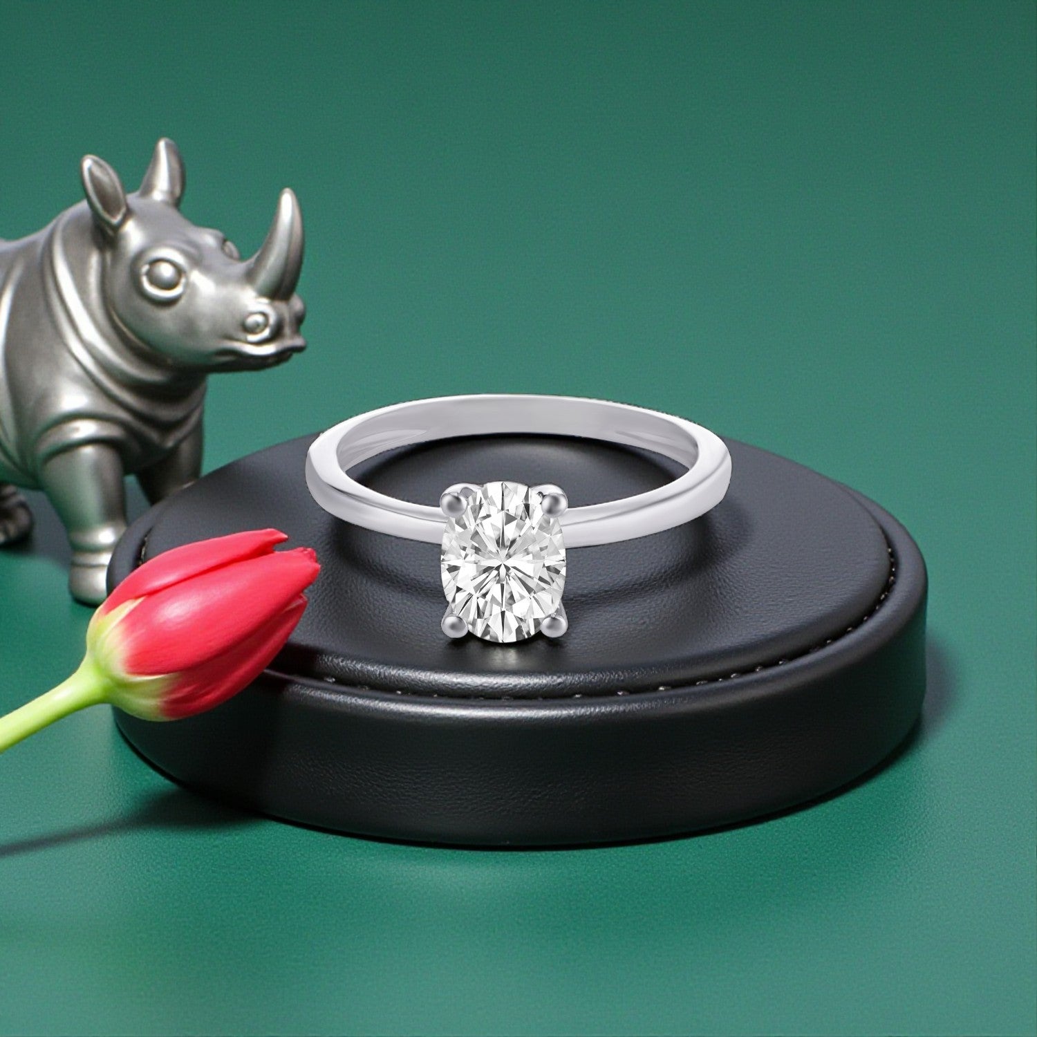 Lab Grown 1.03 Carat Emerald Cut Diamond Solitaire Ring in 18 Karat Gold | SKU : 0005053261