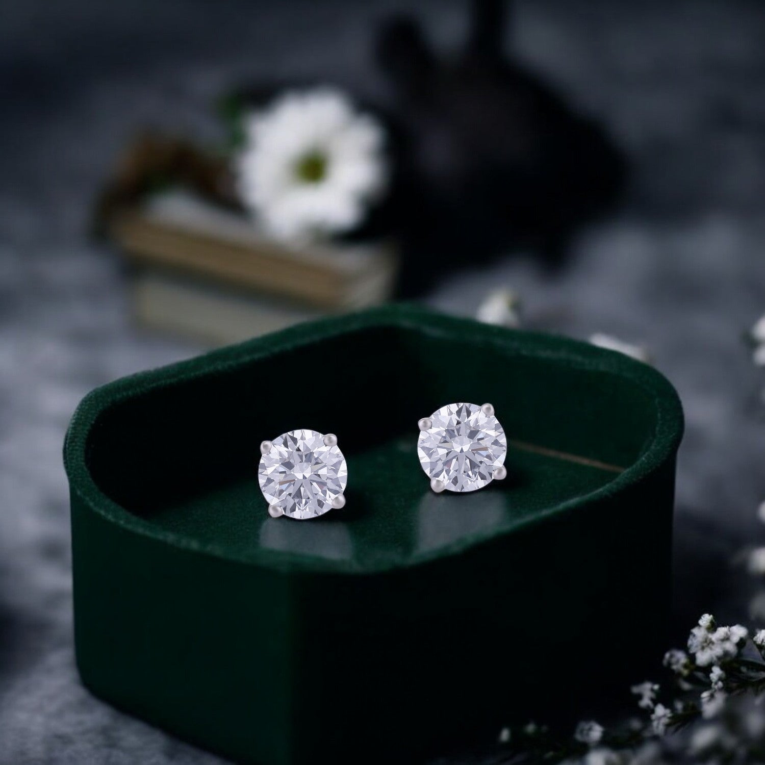 Lab Grown 3.050 Carat Diamond Stud Earrings in 18 Karat Gold | SKU : 0005059225