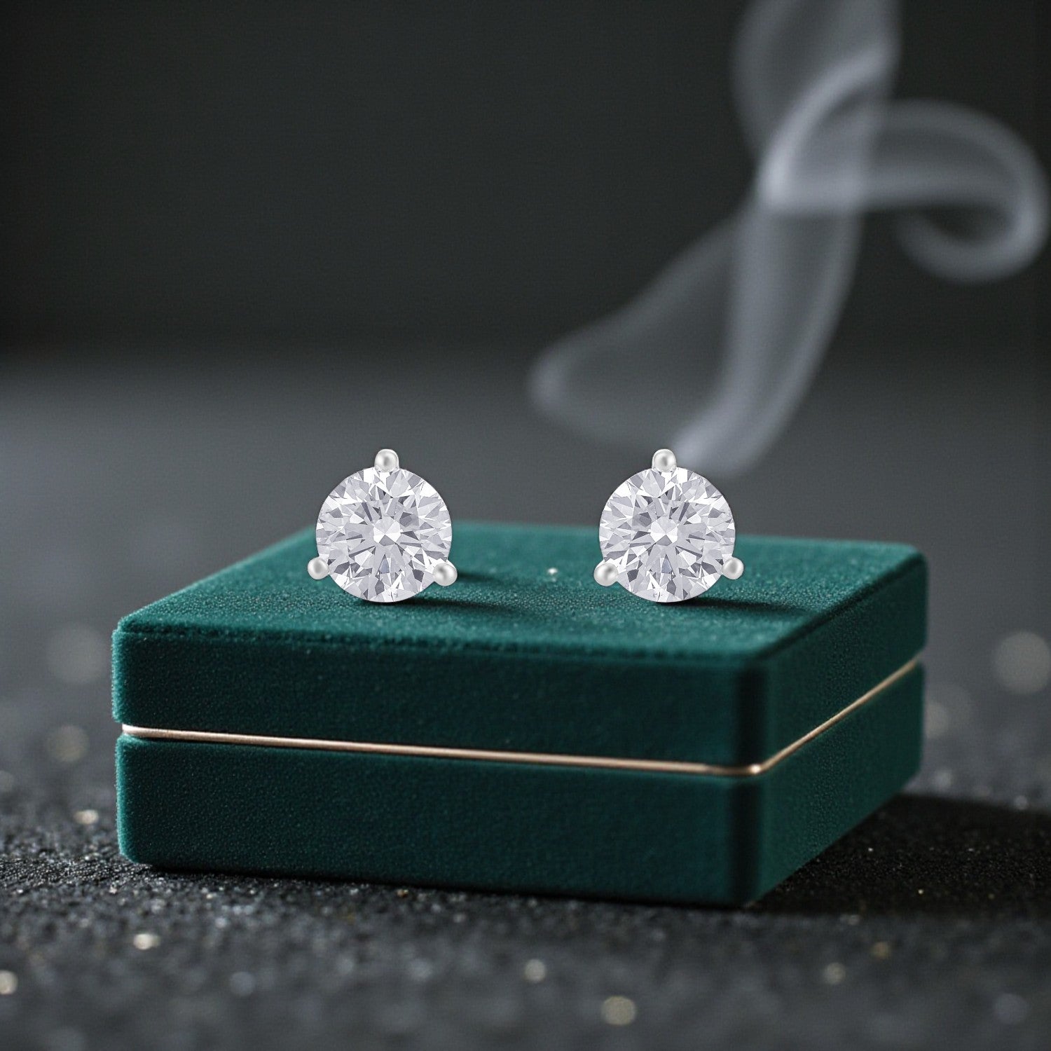 Lab Grown 4.090 Carat Diamond Stud Earrings in 18 Karat Gold – Refined Luxury | SKU : 0005067510