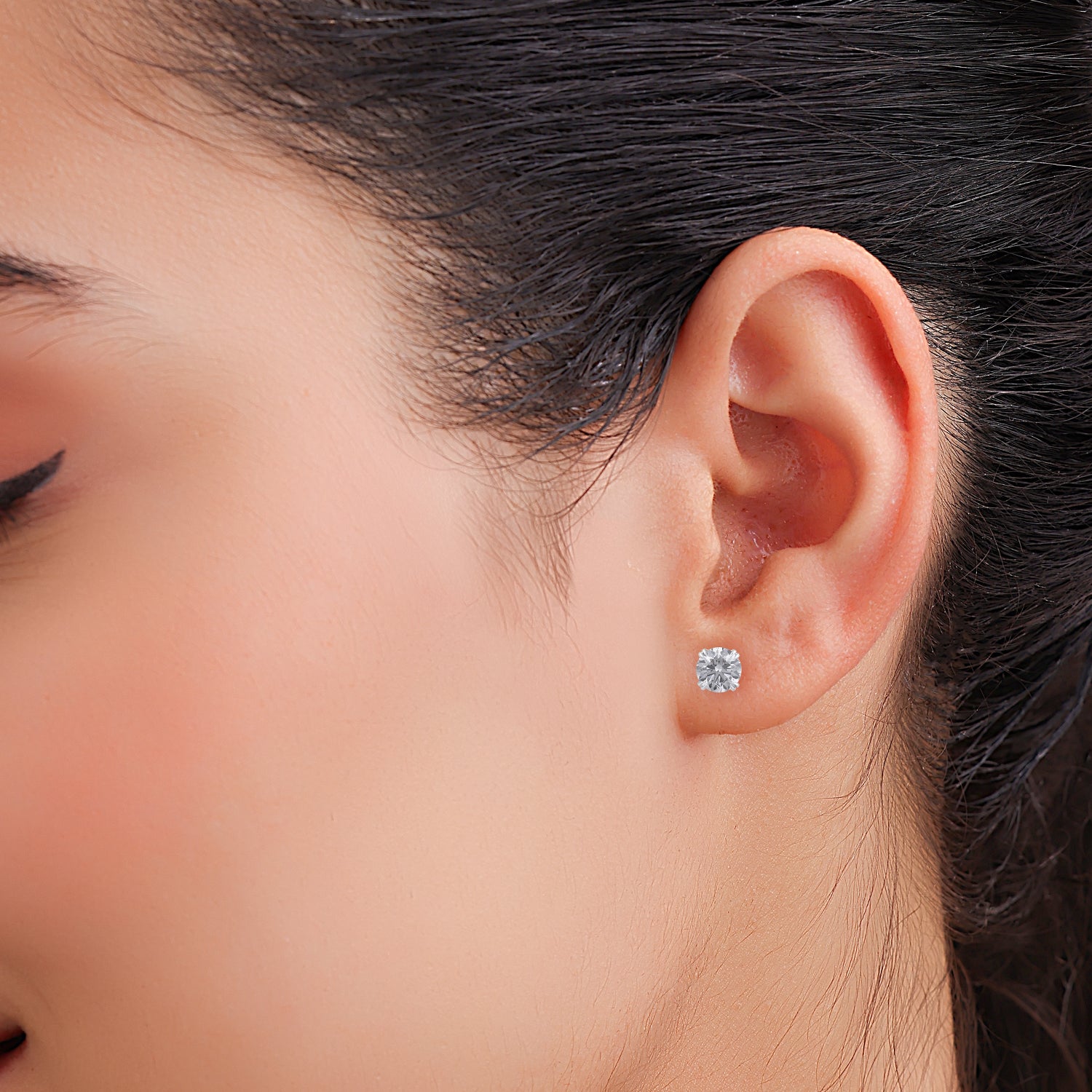 Lab Grown 6.100 Carat Diamond Stud Earrings in 18 Karat Gold | SKU : 0005069651