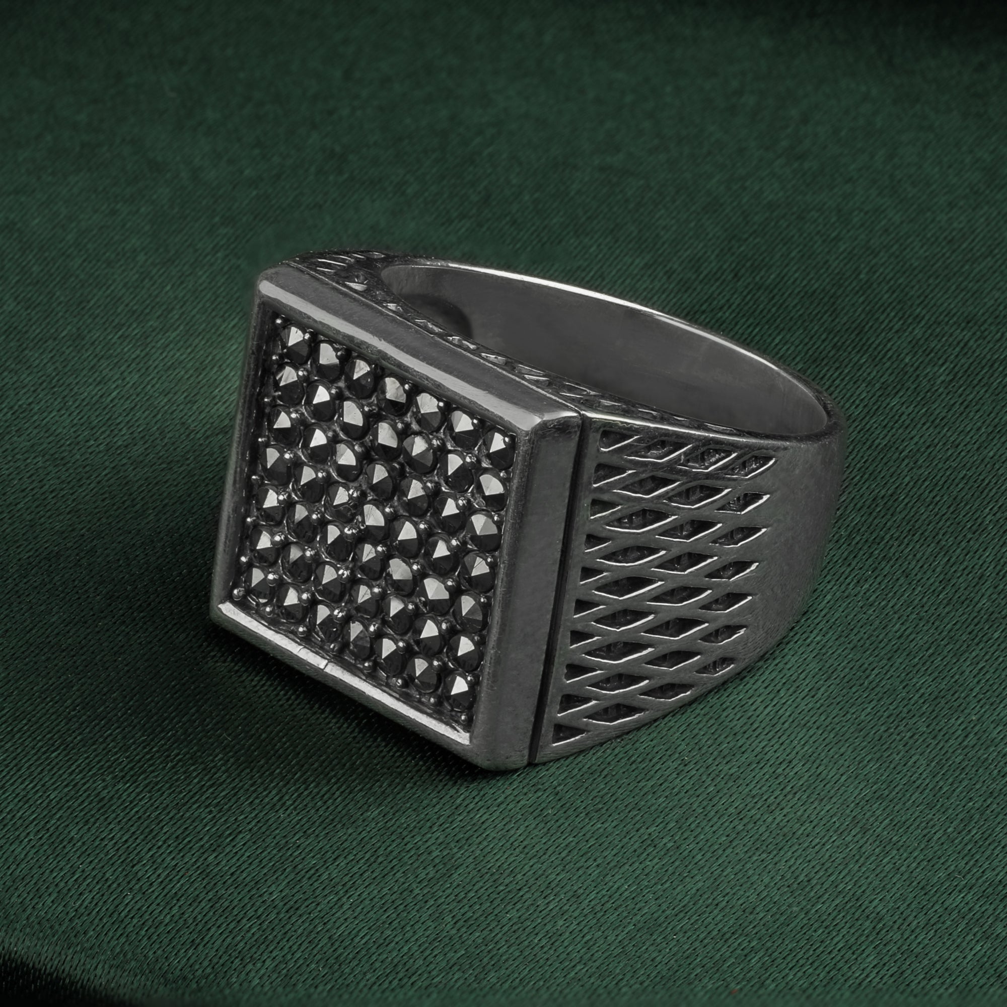 STERLING SILVER RING | SKU: 0018200140 - crash.club by CKC