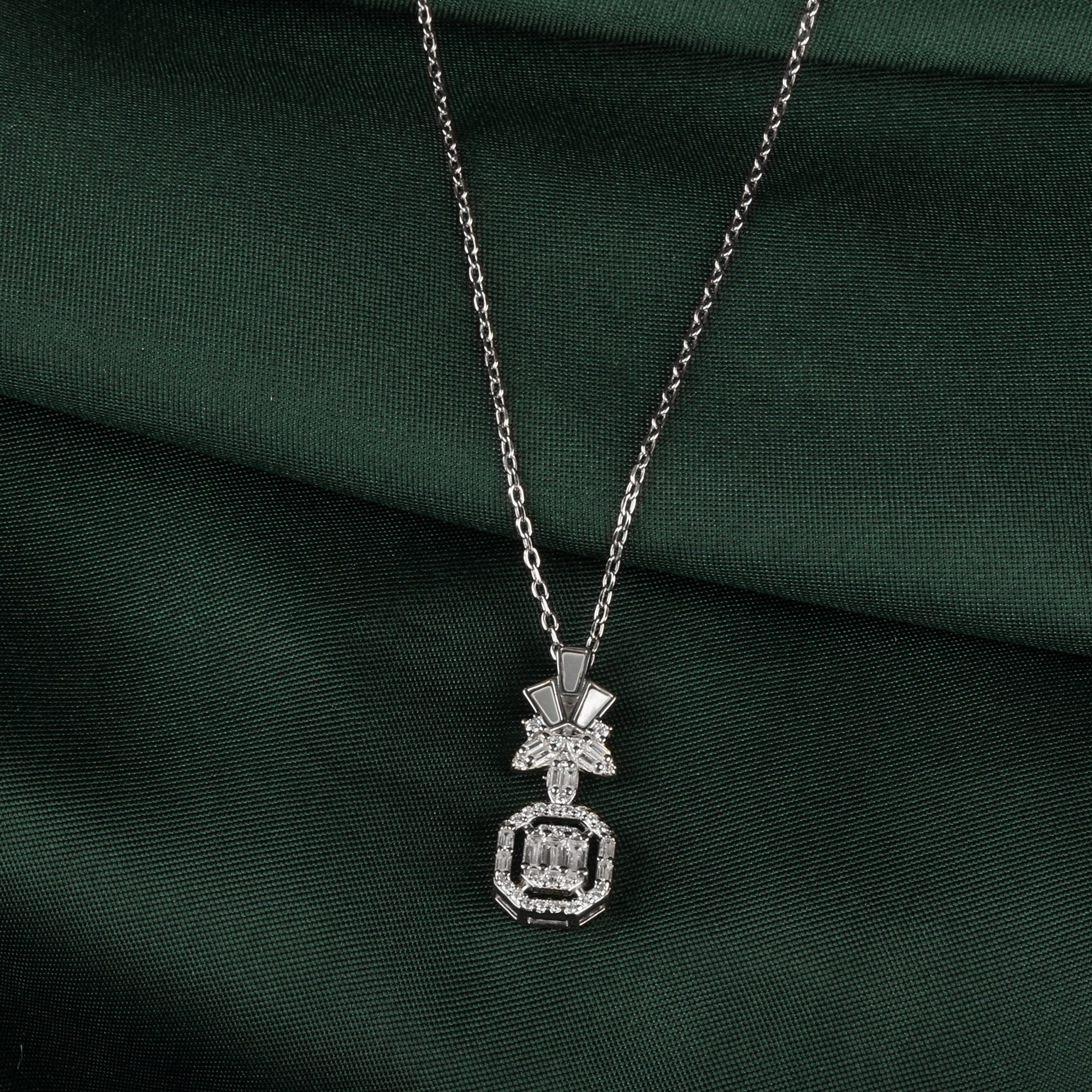 STERLING SILVER CHAIN PENDANT | SKU: 0018312508, 0018655261, 0003085097, 0018630572, 0018630718, 0018630534, 0018630657