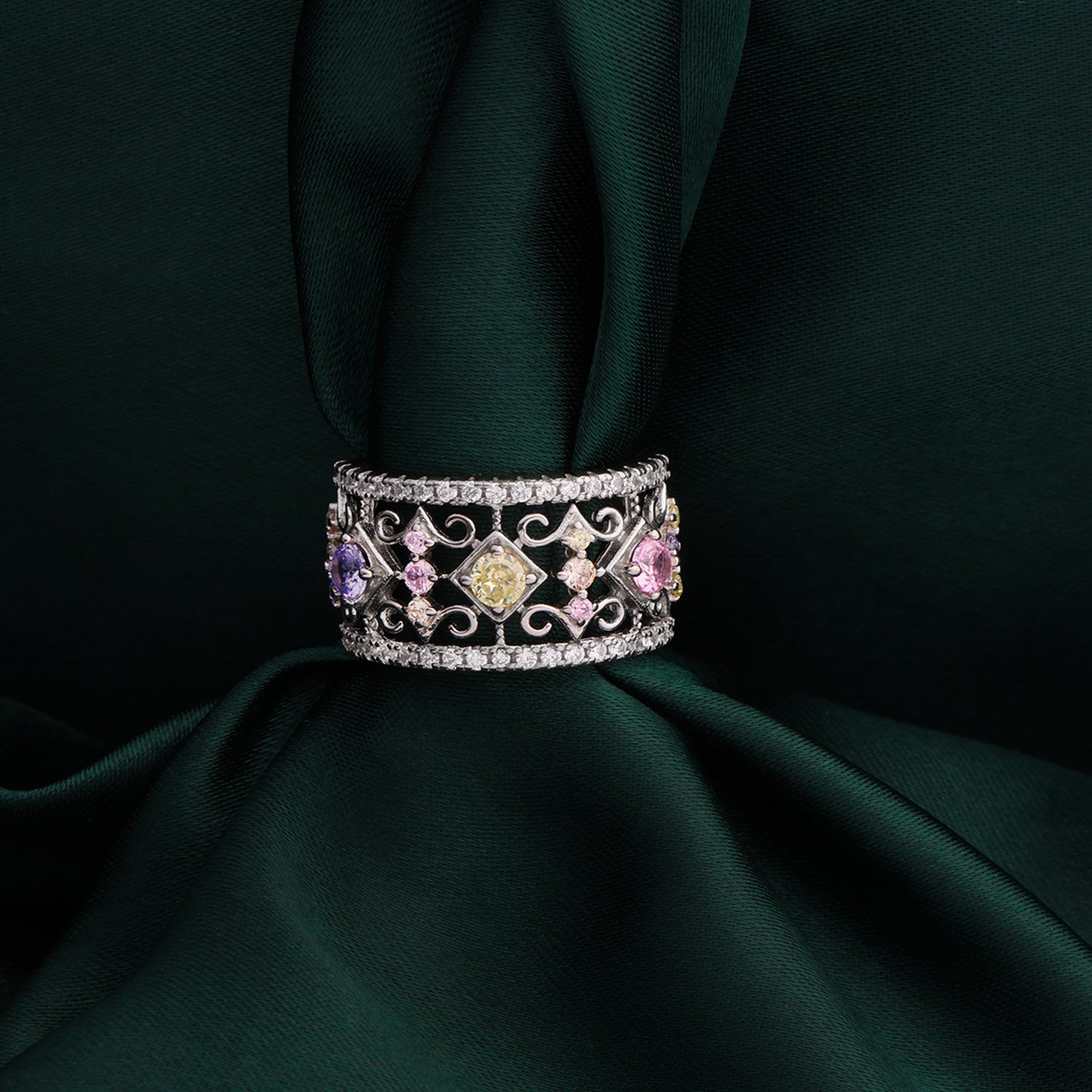 STERLING SILVER BAND RING | SKU:0018637526, 0018946093, 0018946109, 0018946123, 0018946161, 0018946154, 0018946130, 0018946178, 0018946185, 0018946147, 0019985497 - crash.club by CKC