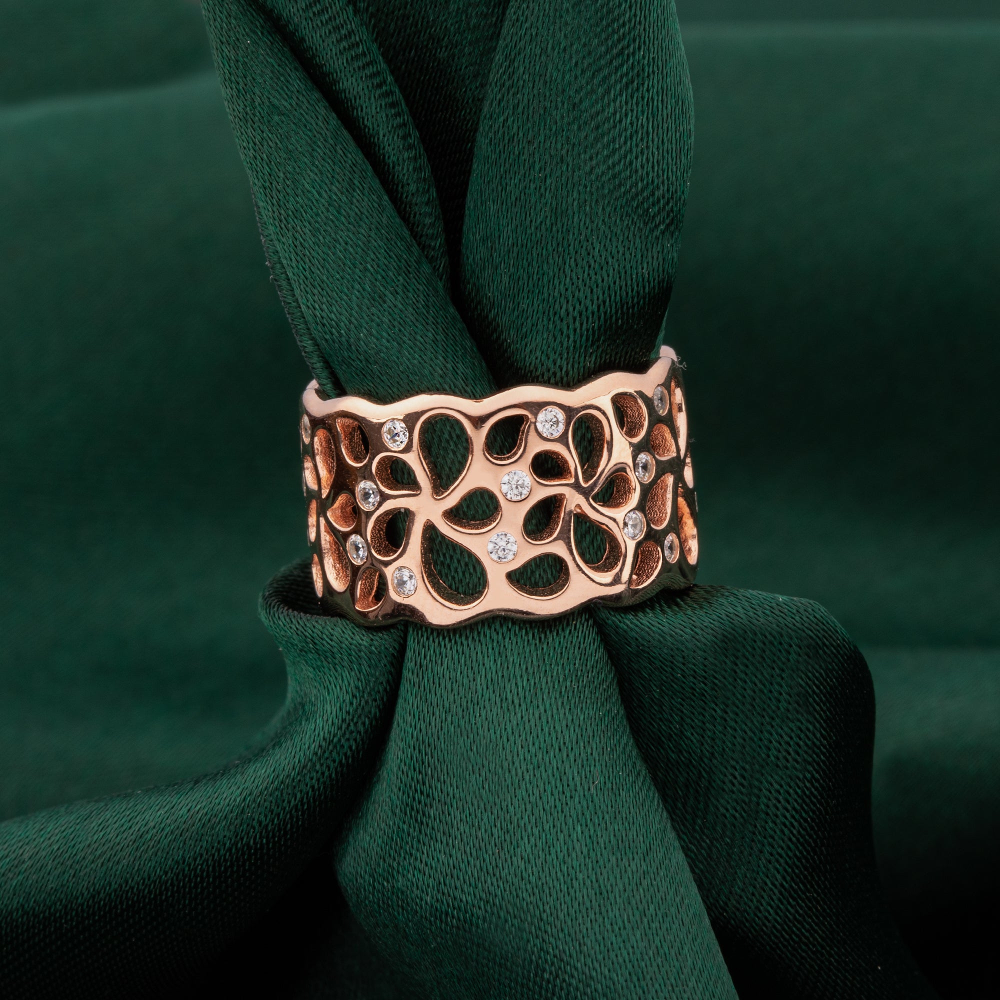 STERLING SILVER ROSE GOLD BAND RING | SKU: 0018637632 - crash.club by CKC
