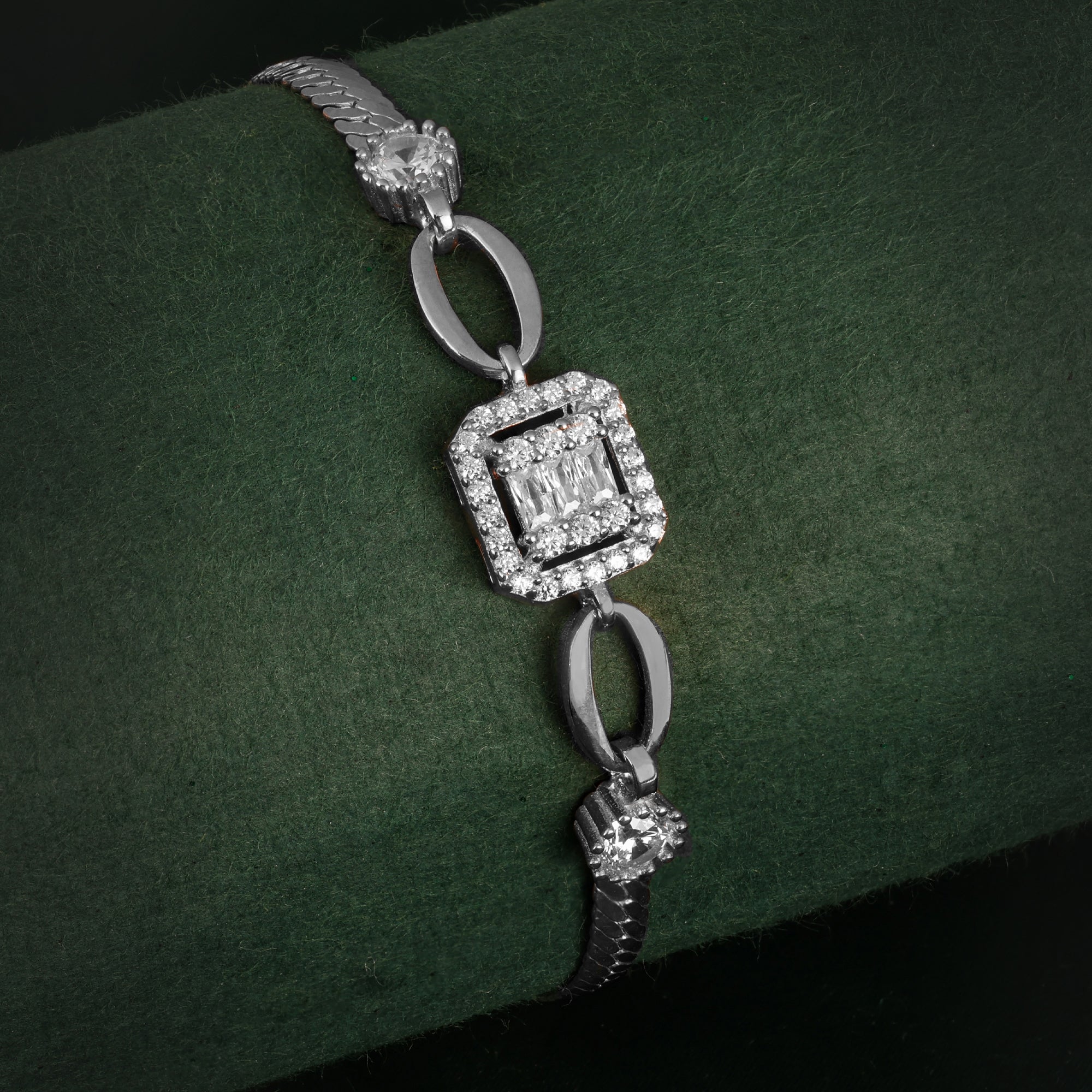 STERLING SILVER BRACELET | SKU : 0018695335, 0018695342, 0003115923, 0003115930, 0003115893, 0003115886 - crash.club by CKC