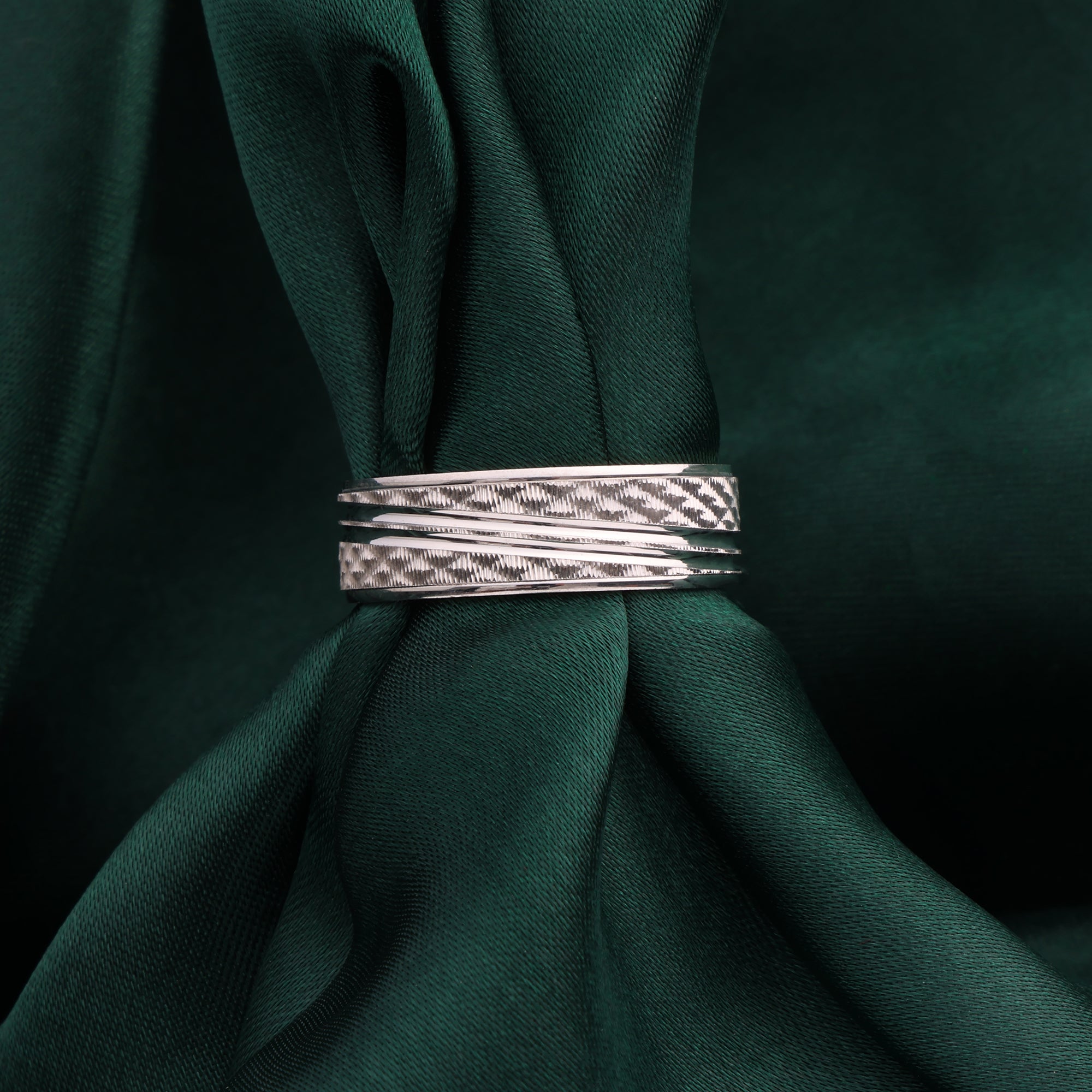 STERLING SILVER RING |SKU: 0018885606 - crash.club by CKC
