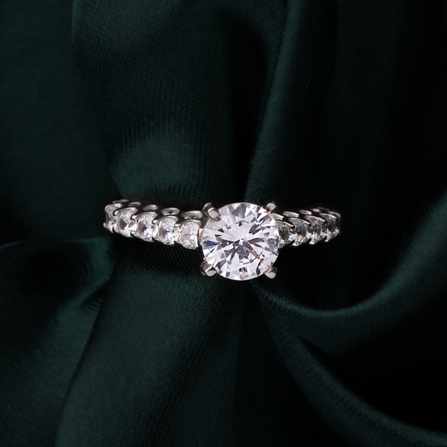 Eternal Beauty Solitaire Silver | SKU : 0002931180, 0002931104, 0019211725, 0019212203, 0019211411 - crash.club by CKC