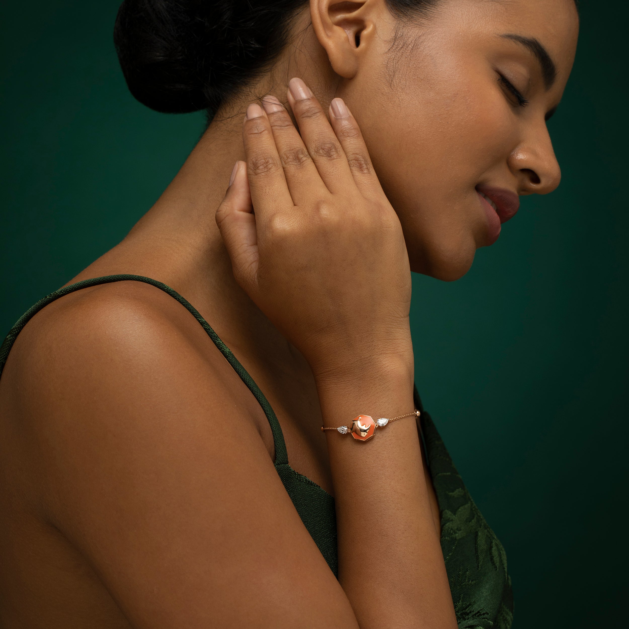 Pear Cut 0.66 Carat & 0.075 Carat Rhino Motif Lab Grown Diamond Accents Bracelet | SKU: 0019361635 - crash.club by CKC