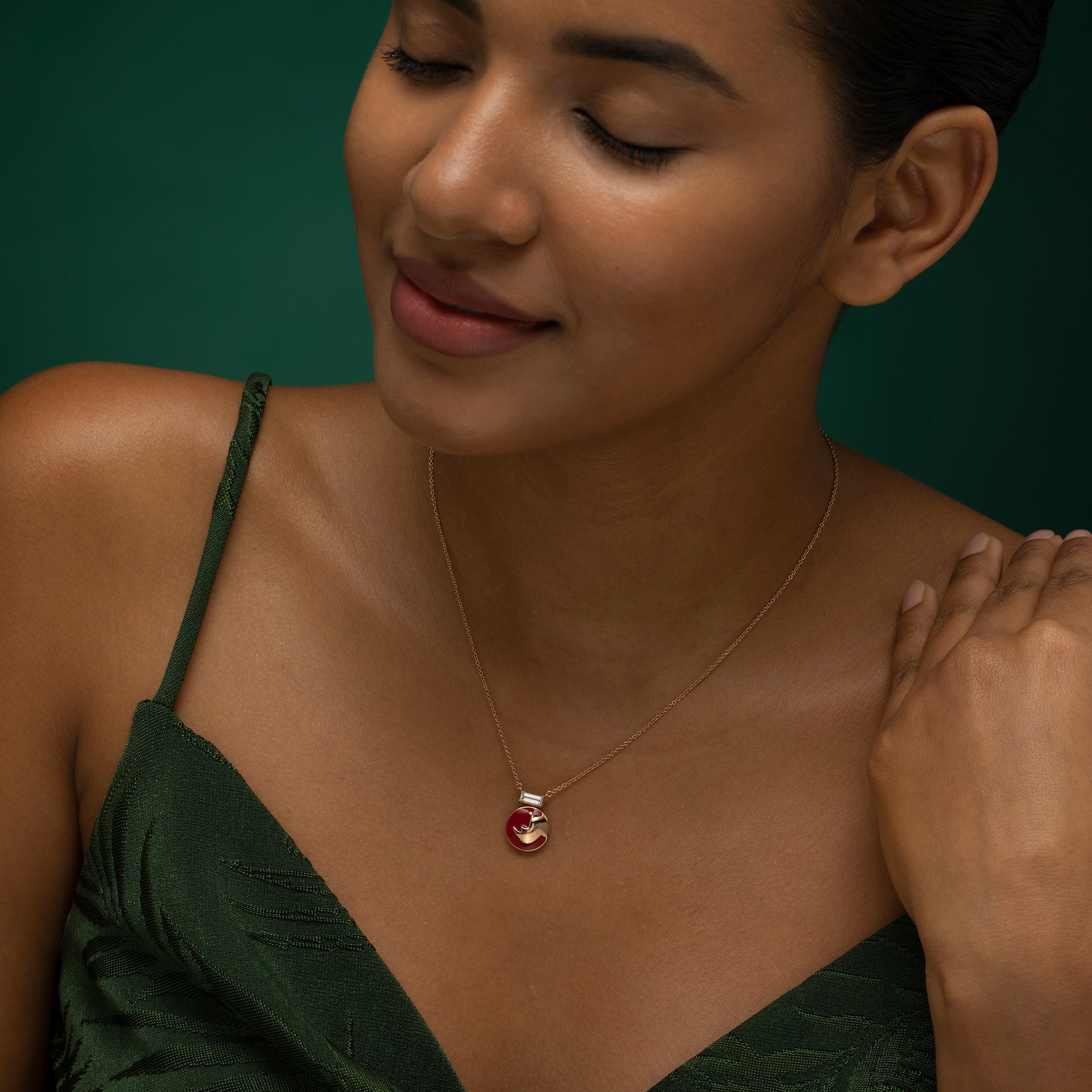 Various Cut 0.40 Carat Red Rhino Motif Lab Grown Diamond Dangle Neckchain | SKU: 0019361703