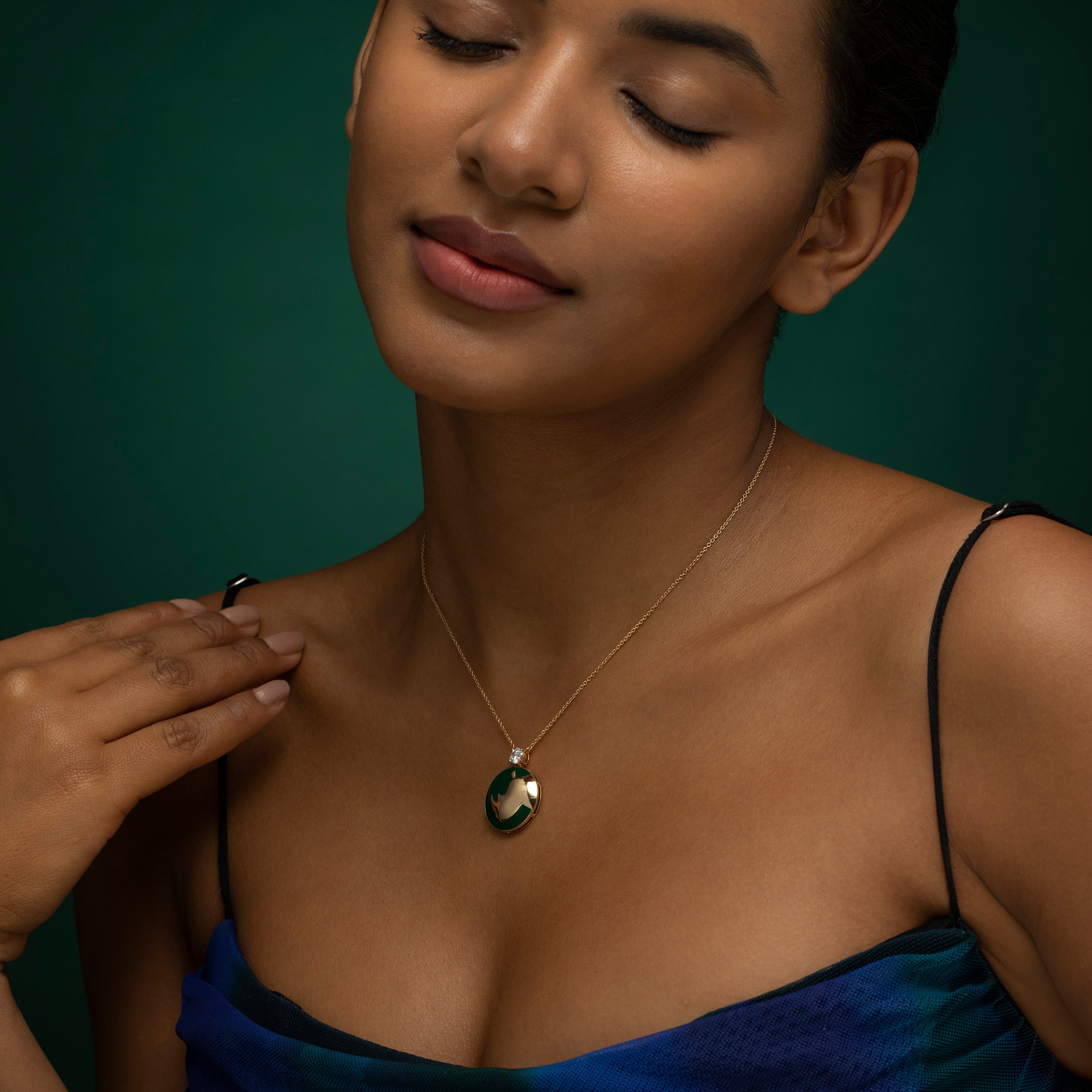 Round Brilliant 0.42 Carat Green Rhino Lab Grown Diamond Chain Pendant | SKU: 0019378374 - crash.club by CKC