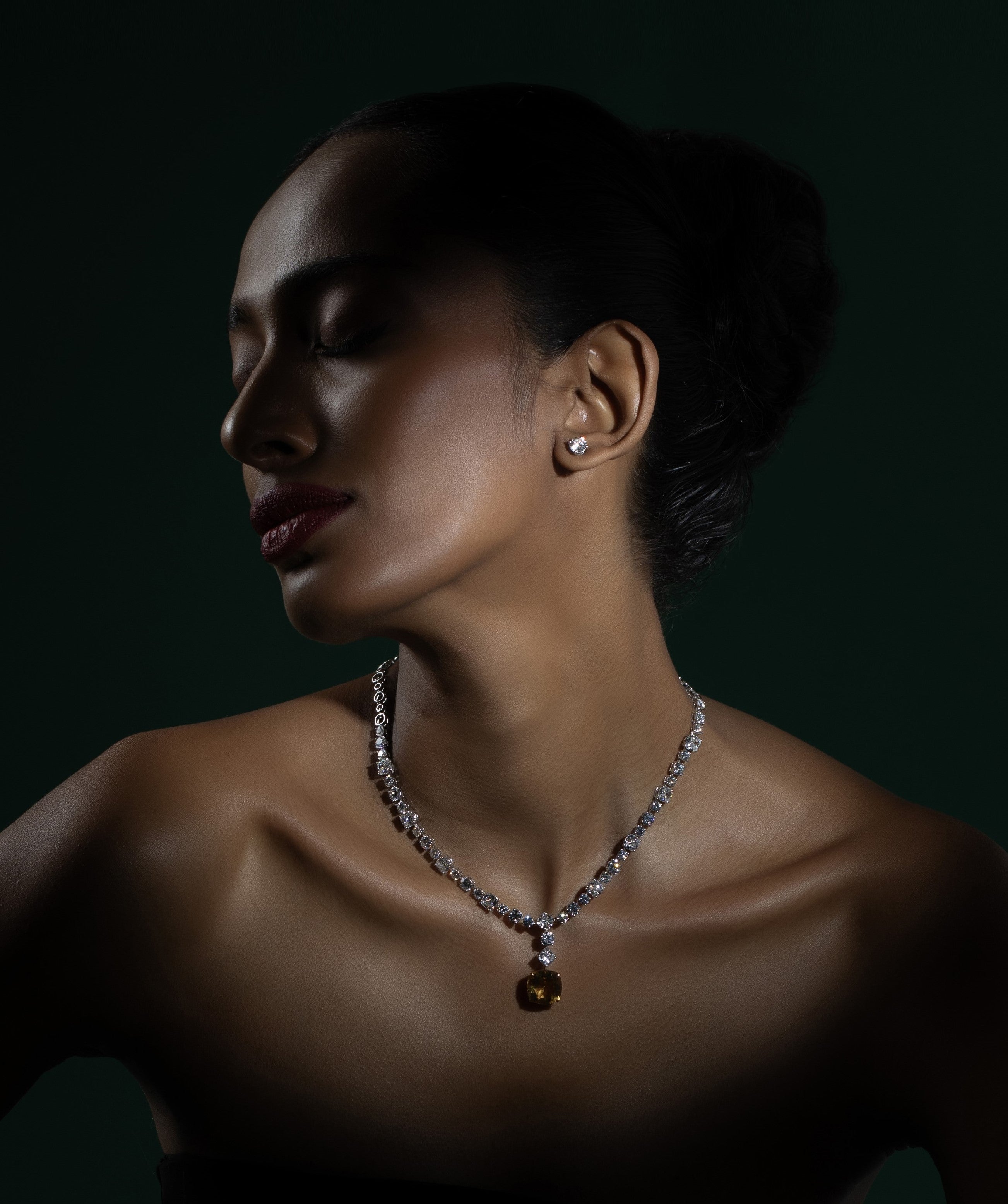 Cushion & Round Brilliant Cut 8.18 Carats Lab-Grown Diamonds Solitaire Necklace | SKU : 0019510705