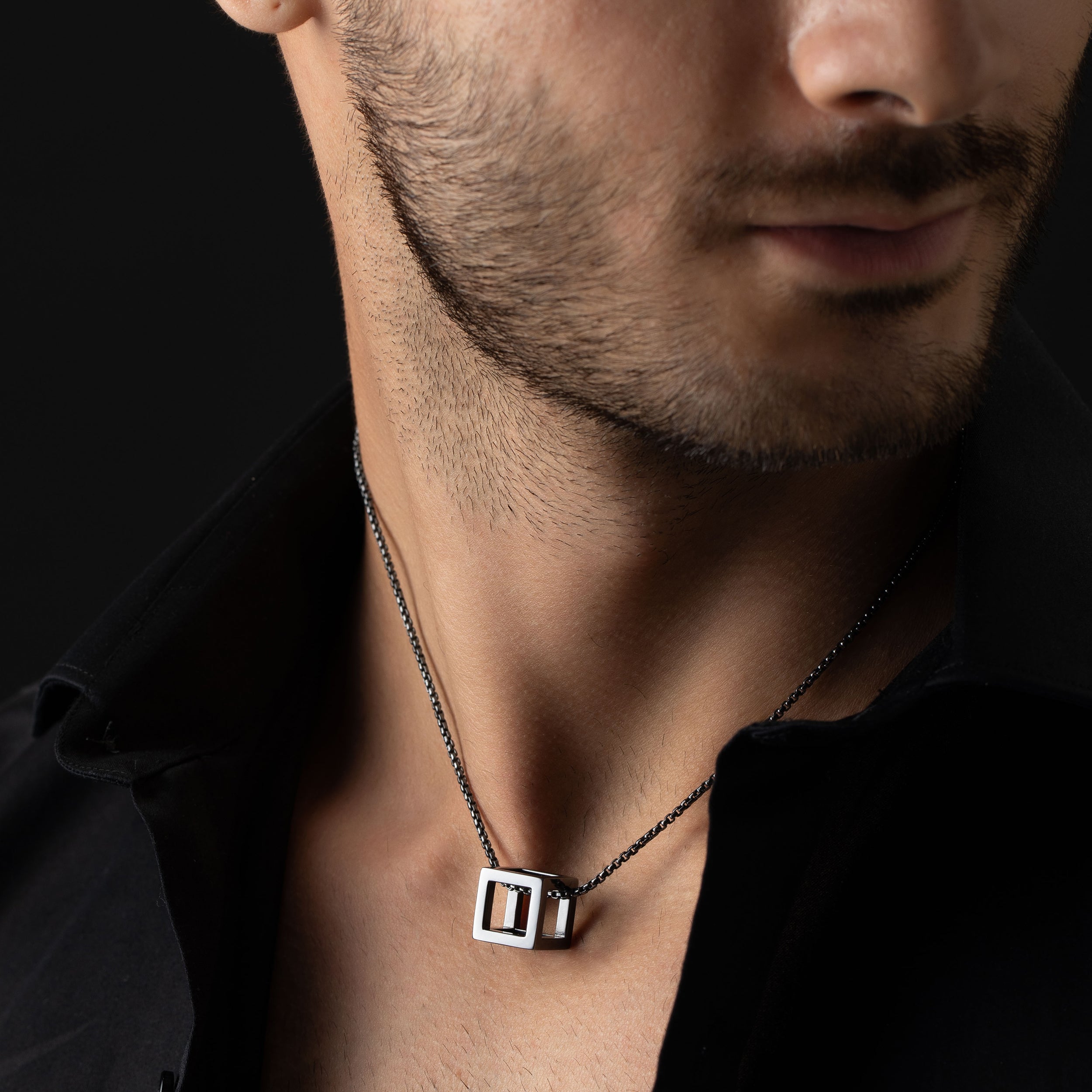 Black Square Sterling Silver Men's Chain Pendant | SKU : 0020418946, 0020418953 - crash.club by CKC