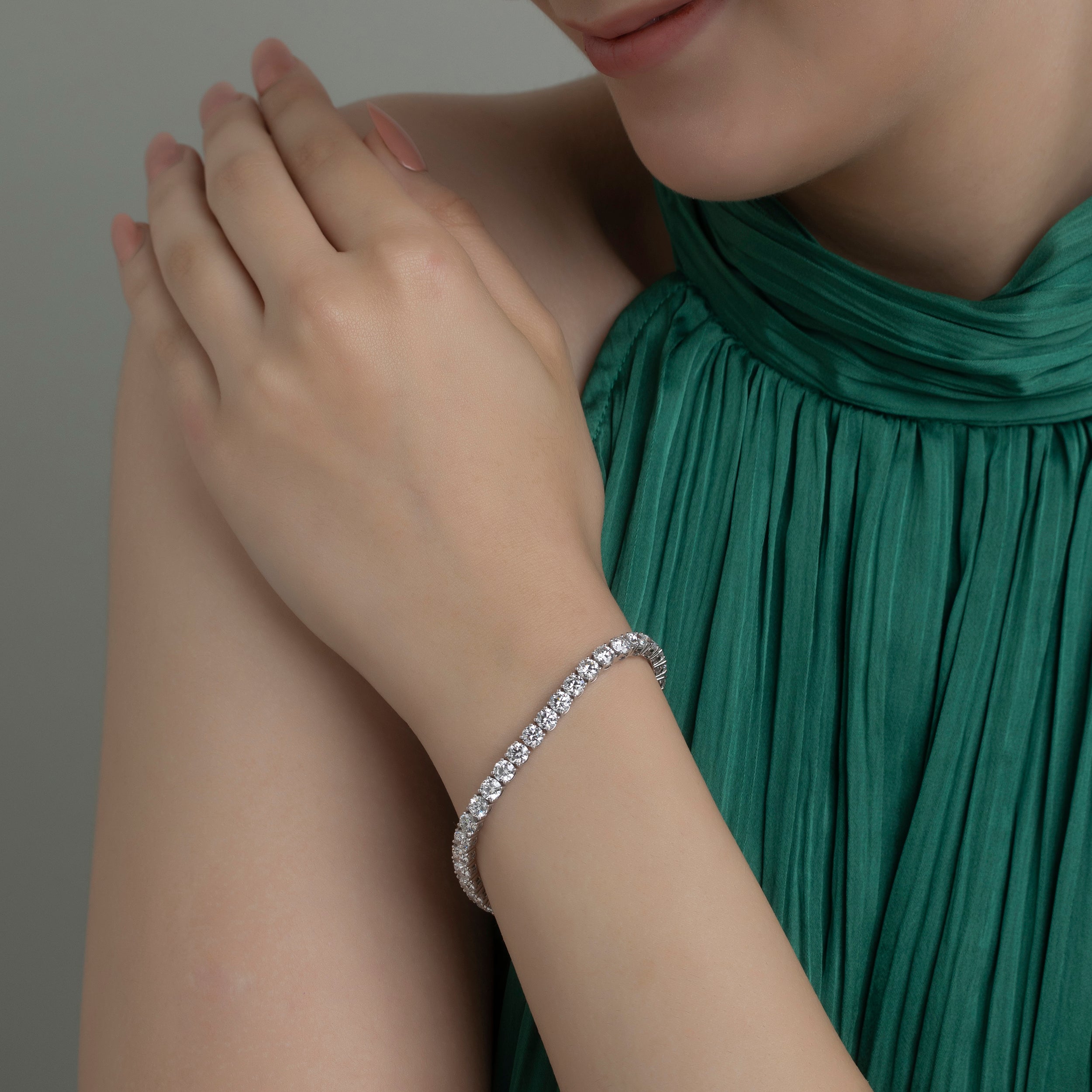 Round Brilliant Carat Lab Grown Solitaire Diamond Yellow Gold Te