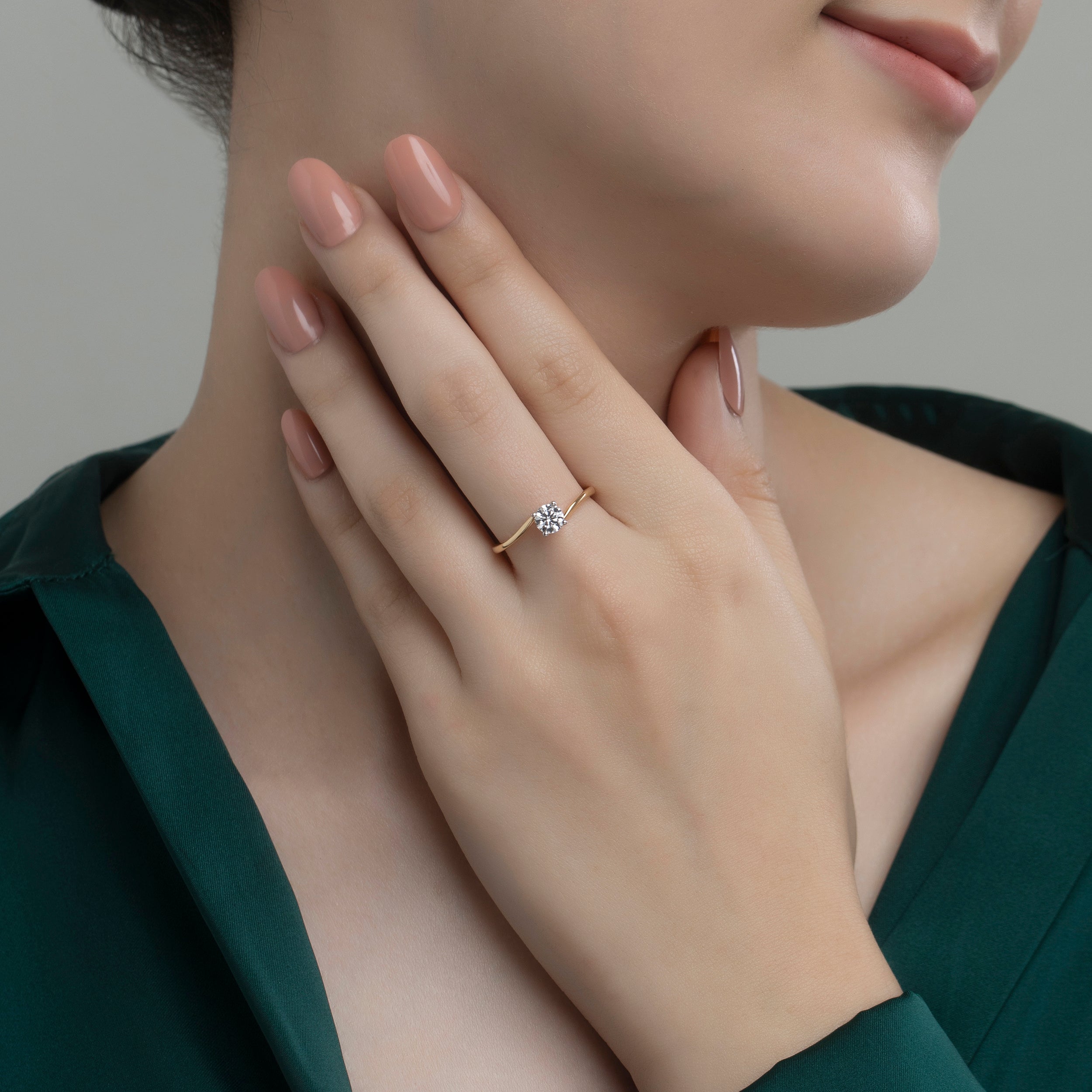 Round Brilliant 0.51 Carat Lab Grown Solitaire Diamond Yellow Gold Cross Band Ring | SKU : 0020683887
