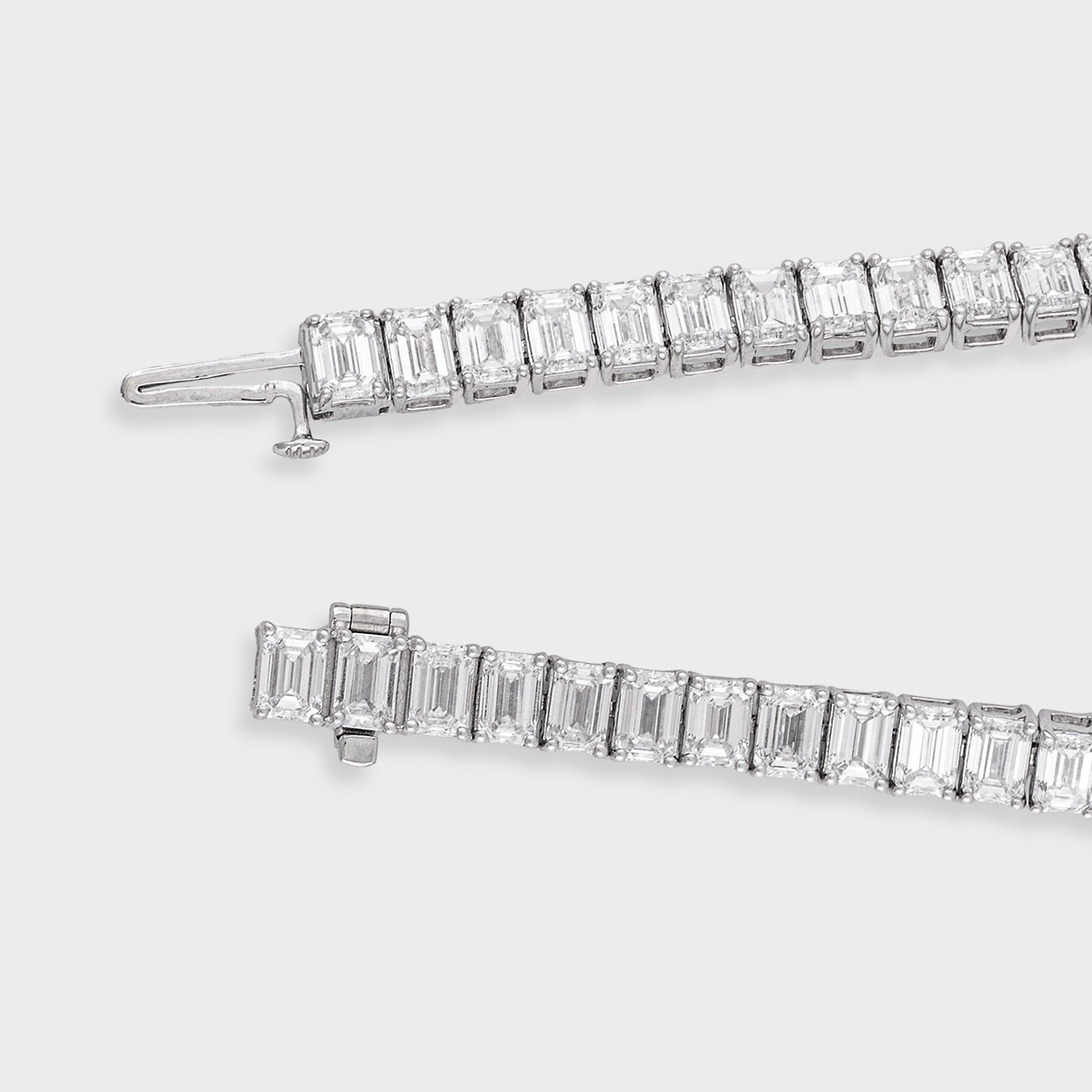 Emerald Cut 13.450 Carat Lab Grown Solitaire Diamond White Gold Tennis Bracelet | SKU : 0020606947
