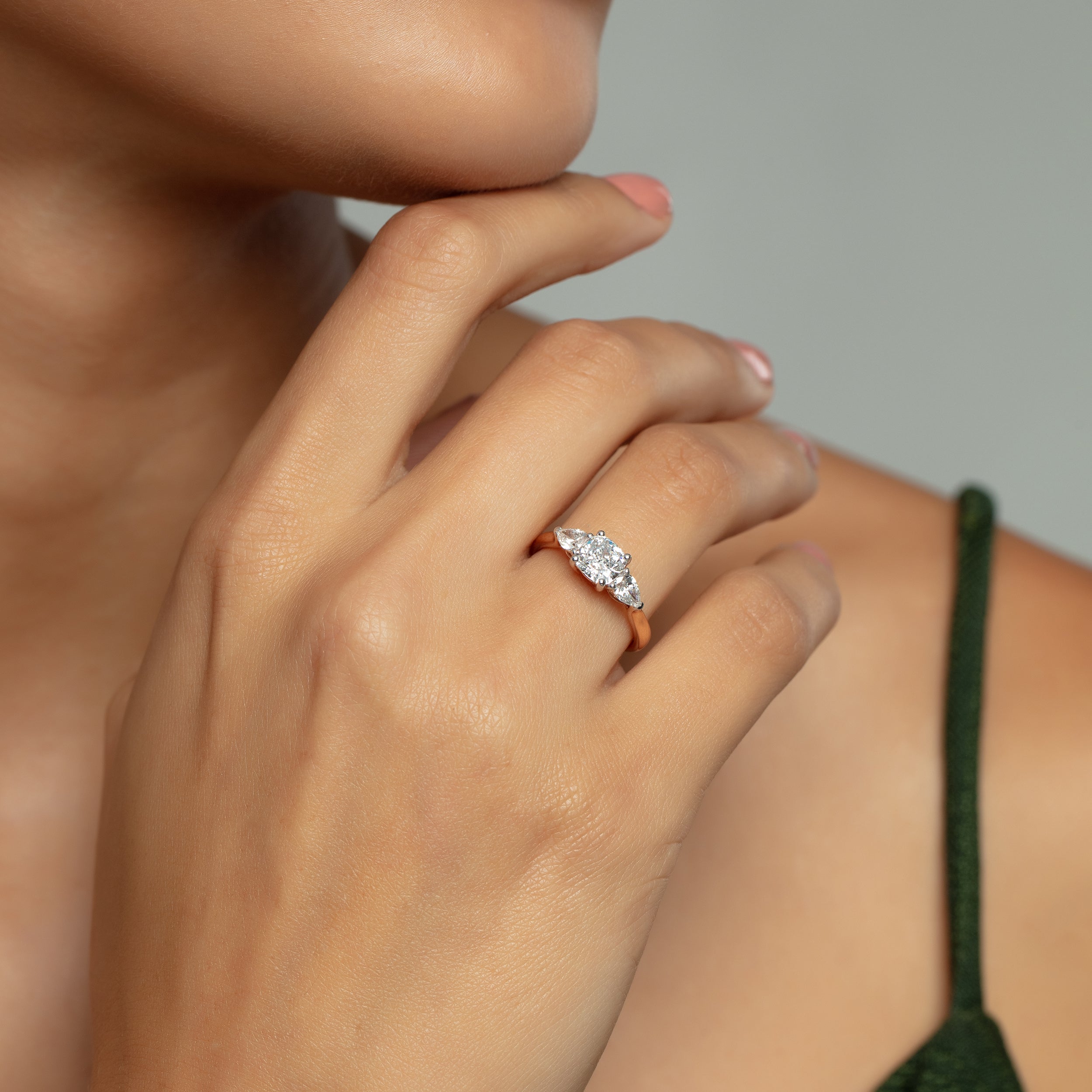 Cushion-Cut & Pear-Shaped 1.53 Carat Lab-Grown Diamond Ring in 18kt Rose Gold | SKU : 0020622169
