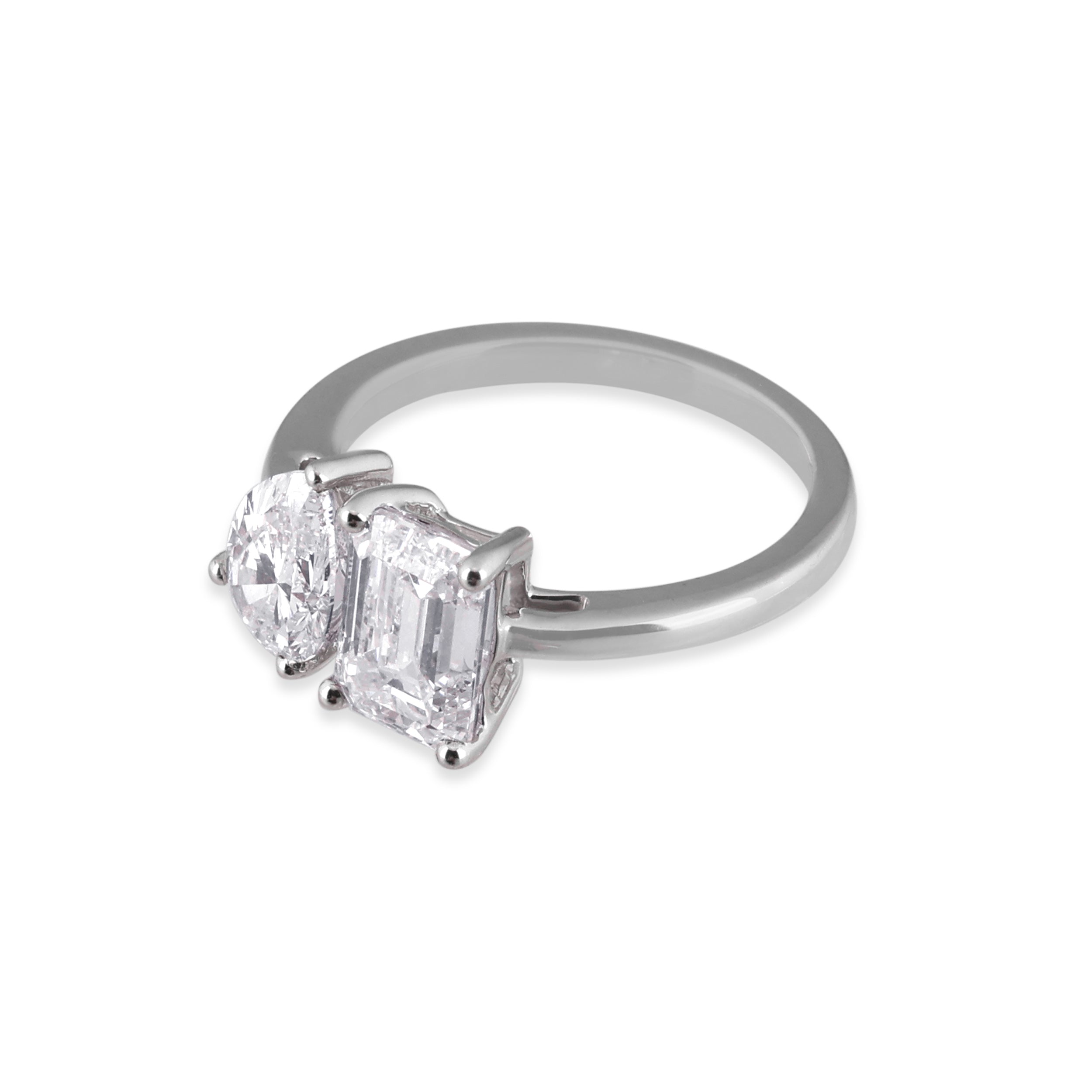 Pear and Emerald-Cut 3.09 Carat Lab-Grown Duo Diamond Ring | SKU : 0020829988
