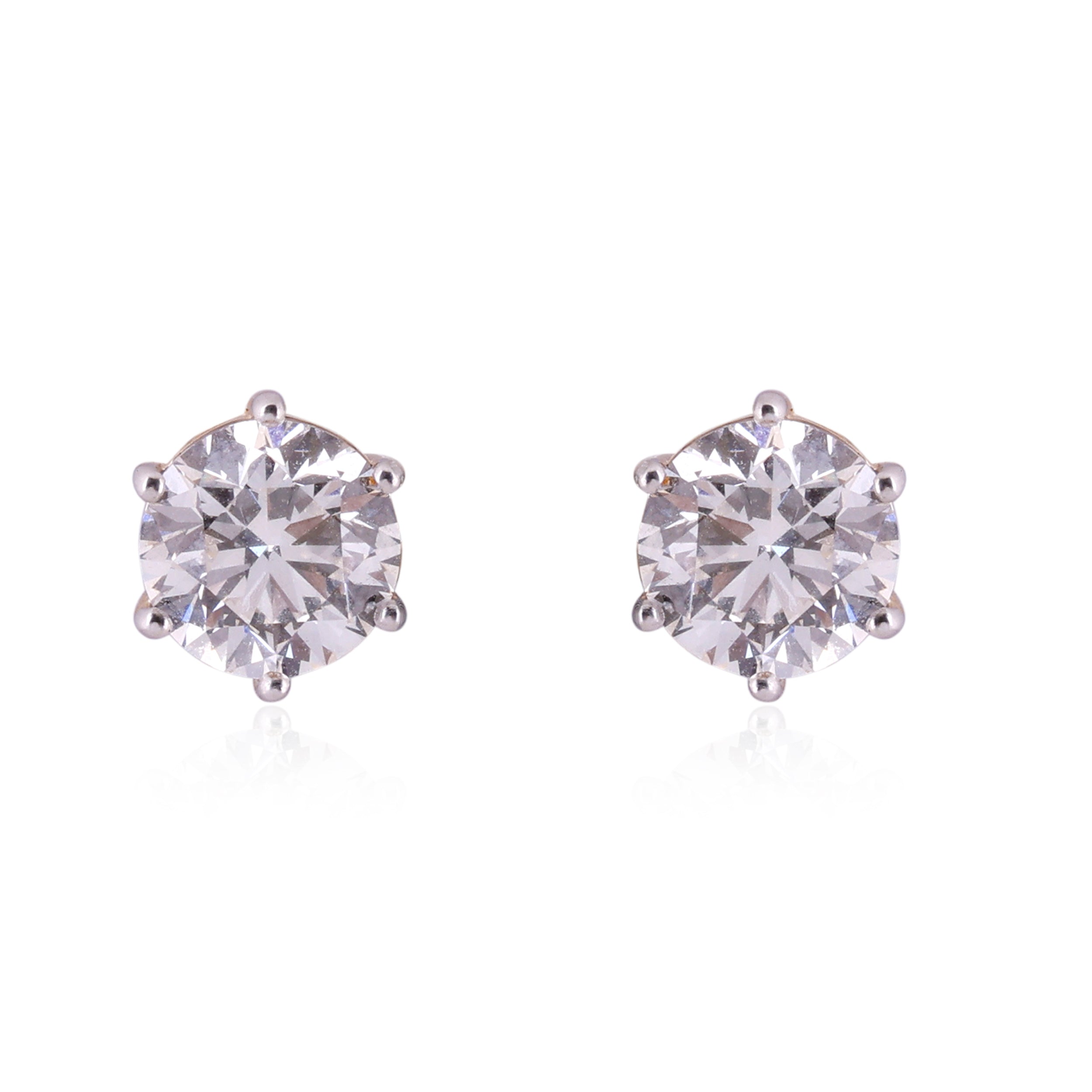 Round Brilliant-Cut 4.03 Carat Lab-Grown Pair Diamond Stud in Yellow Gold| SKU : 0020833442