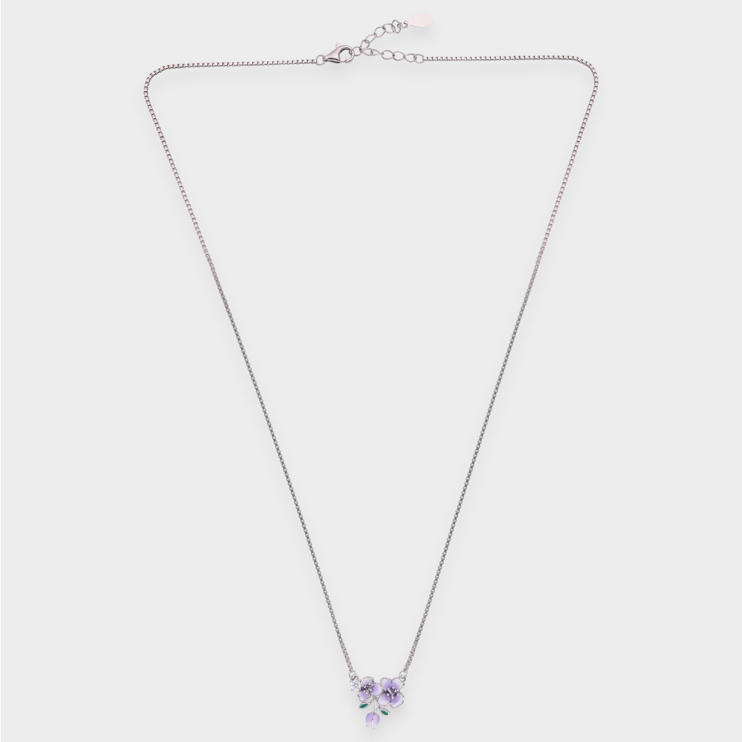 Enchanted Blossom Floral Pendant Necklace – A Touch of Nature’s Elegance | SKU : 0021130175, 0021130281, 0021130311, 0021130199, 0021130182