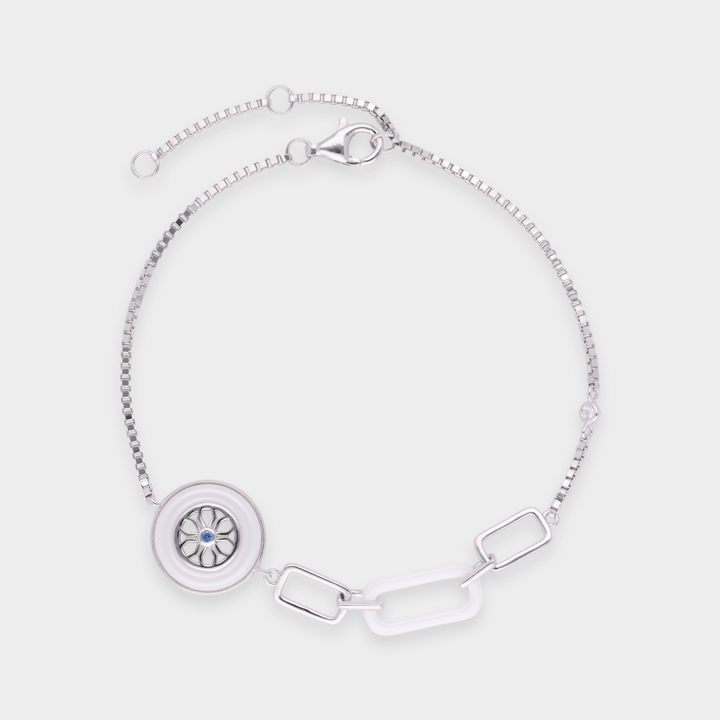 Modern Chain Fusion Bracelet – A Bold Expression of Contemporary Elegance | SKU : 0021131844, 0021131837, 0021131820, 0021131813