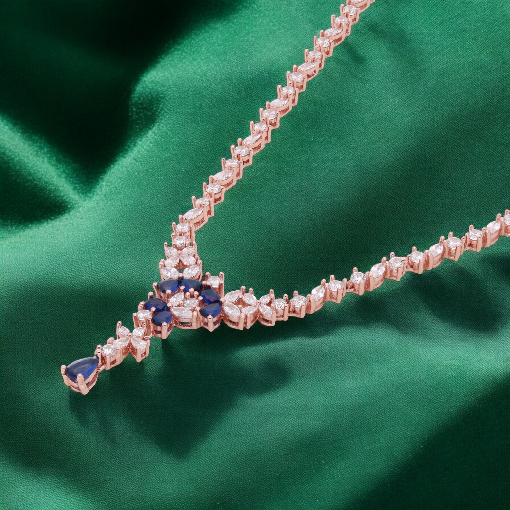 Radiant Marquise Silver Necklace | SKU : 0021143243, 0021143229, 0021143205, 0003524015, 0003524039