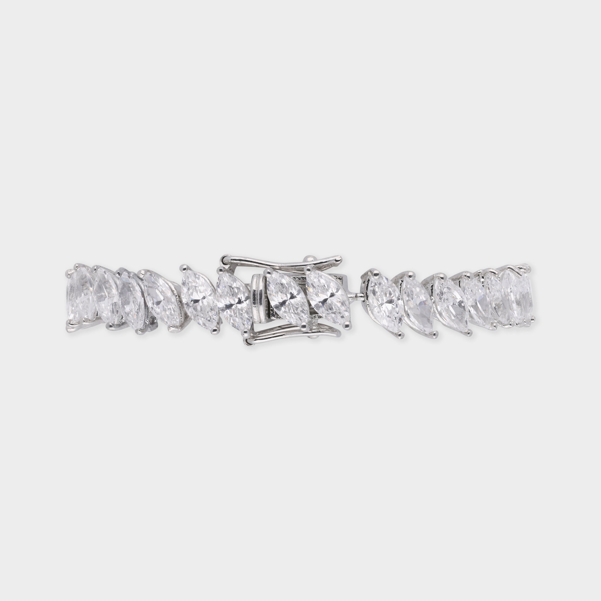 Twilight Whisper Trillion-Cut Bracelet | SKU: 0021325984