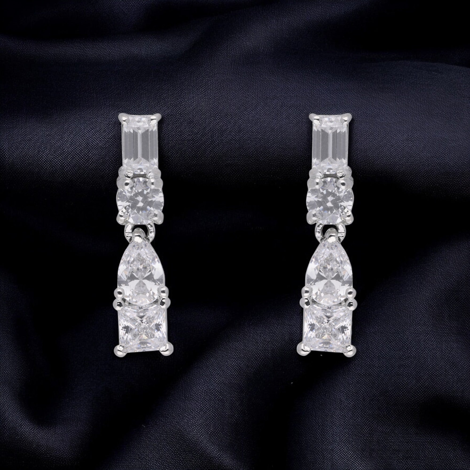 Elegant Cascading Crystal Drop Earrings| SKU: 0021327896