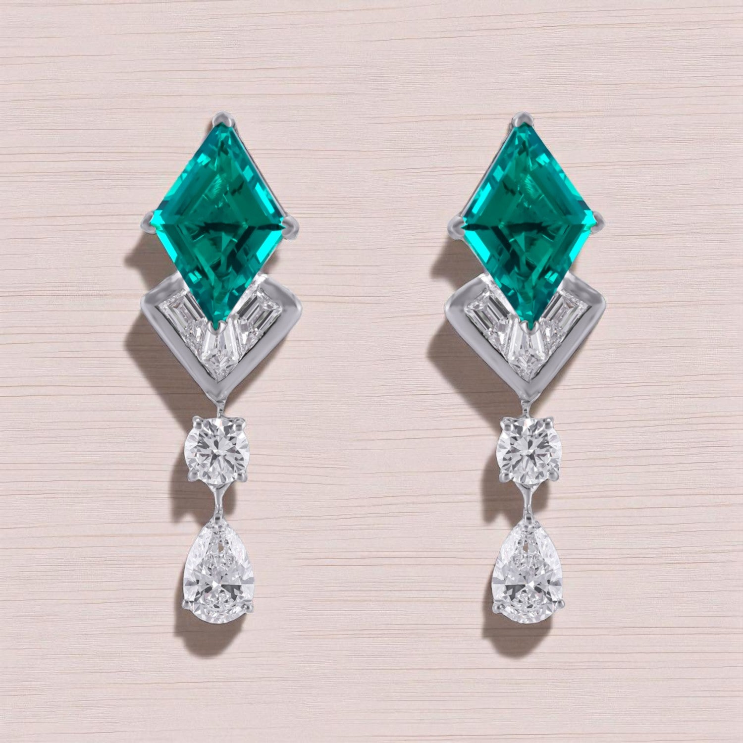 Regal Enchant Lab-Grown Diamond Drop Earrings | SKU : 0021368783