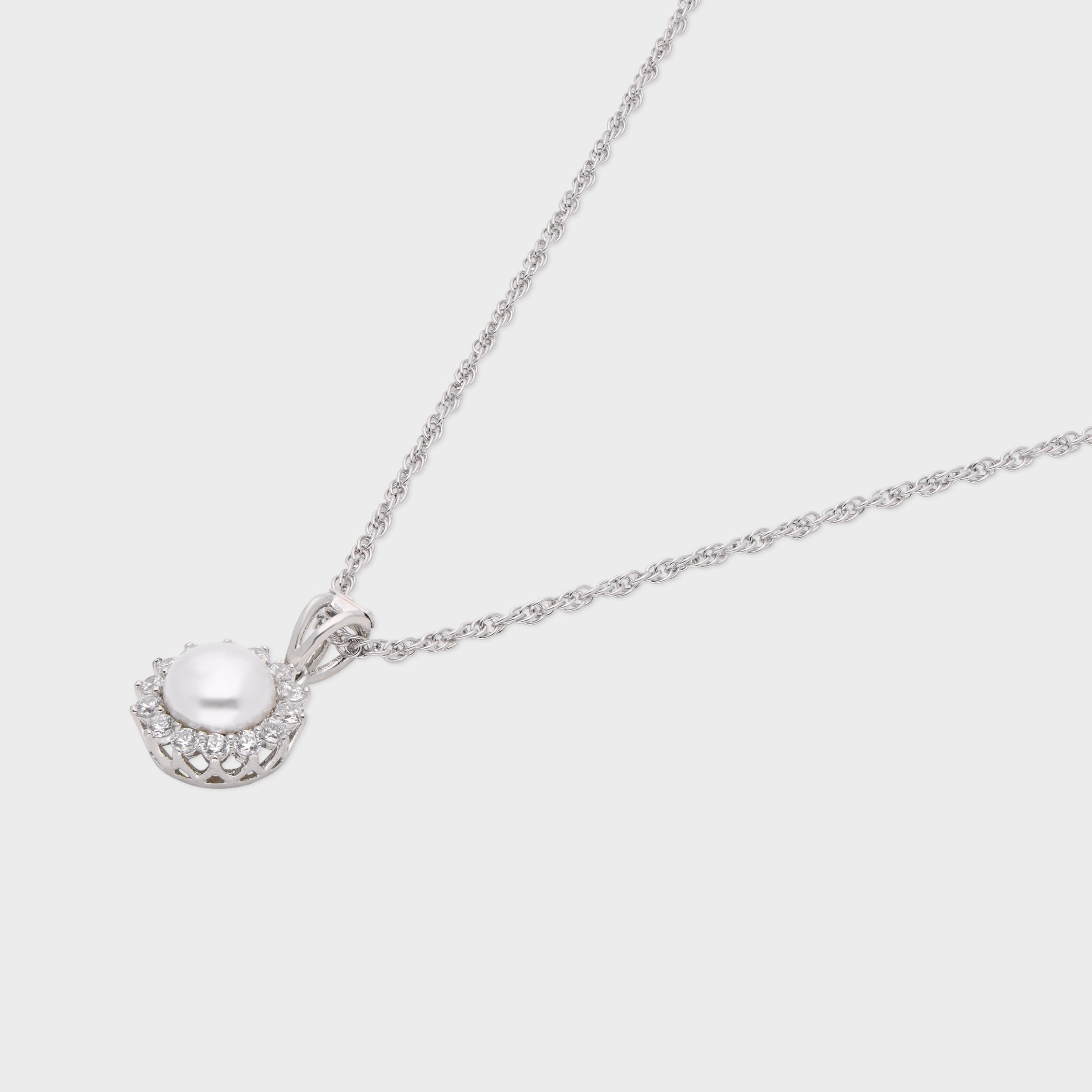 Classic Pearl Pendant Necklace with Twisted Chain in Sterling Silver | SKU : 0003579329, 0021424281, 0021424298