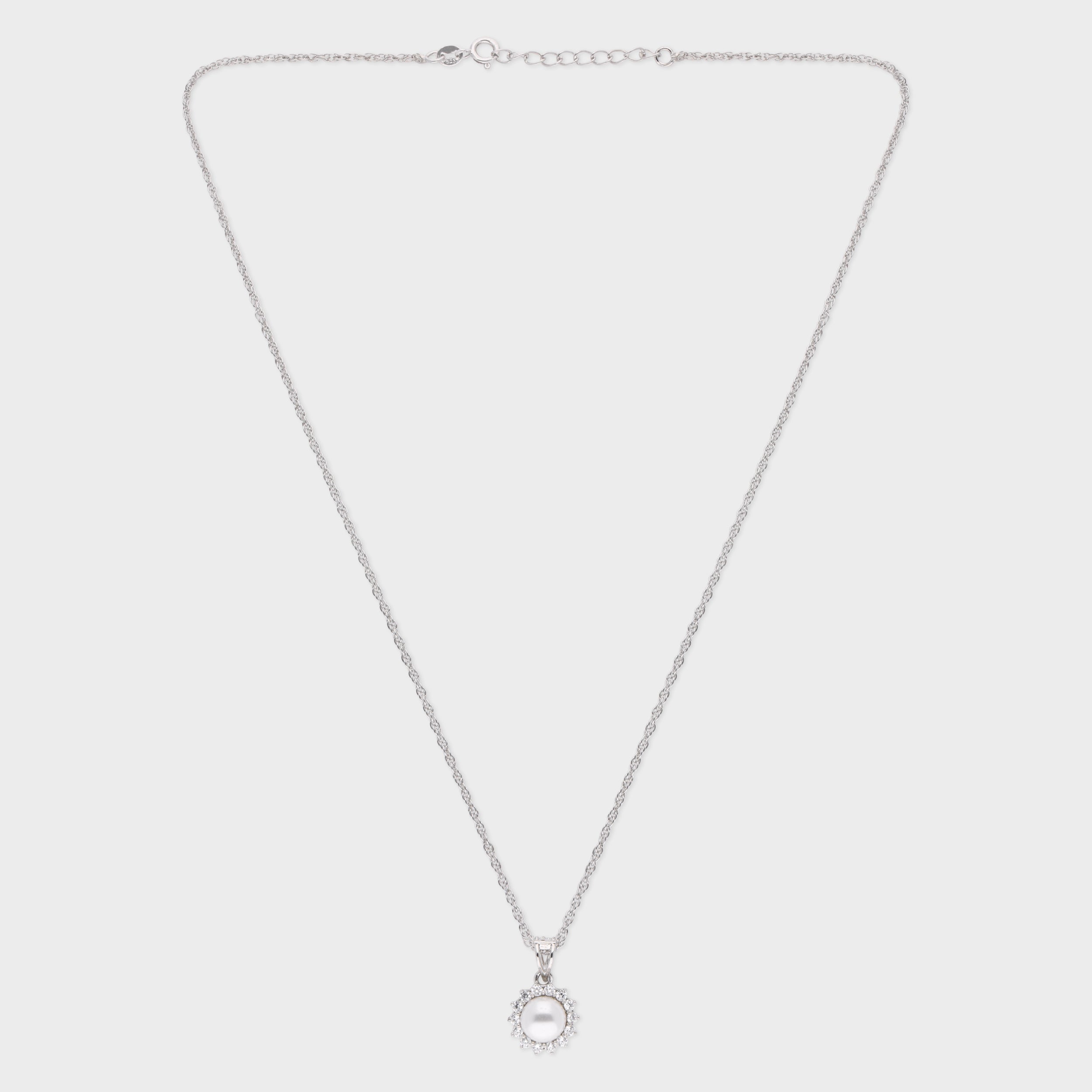 Classic Pearl Pendant Necklace with Twisted Chain in Sterling Silver | SKU : 0003579329, 0021424281, 0021424298