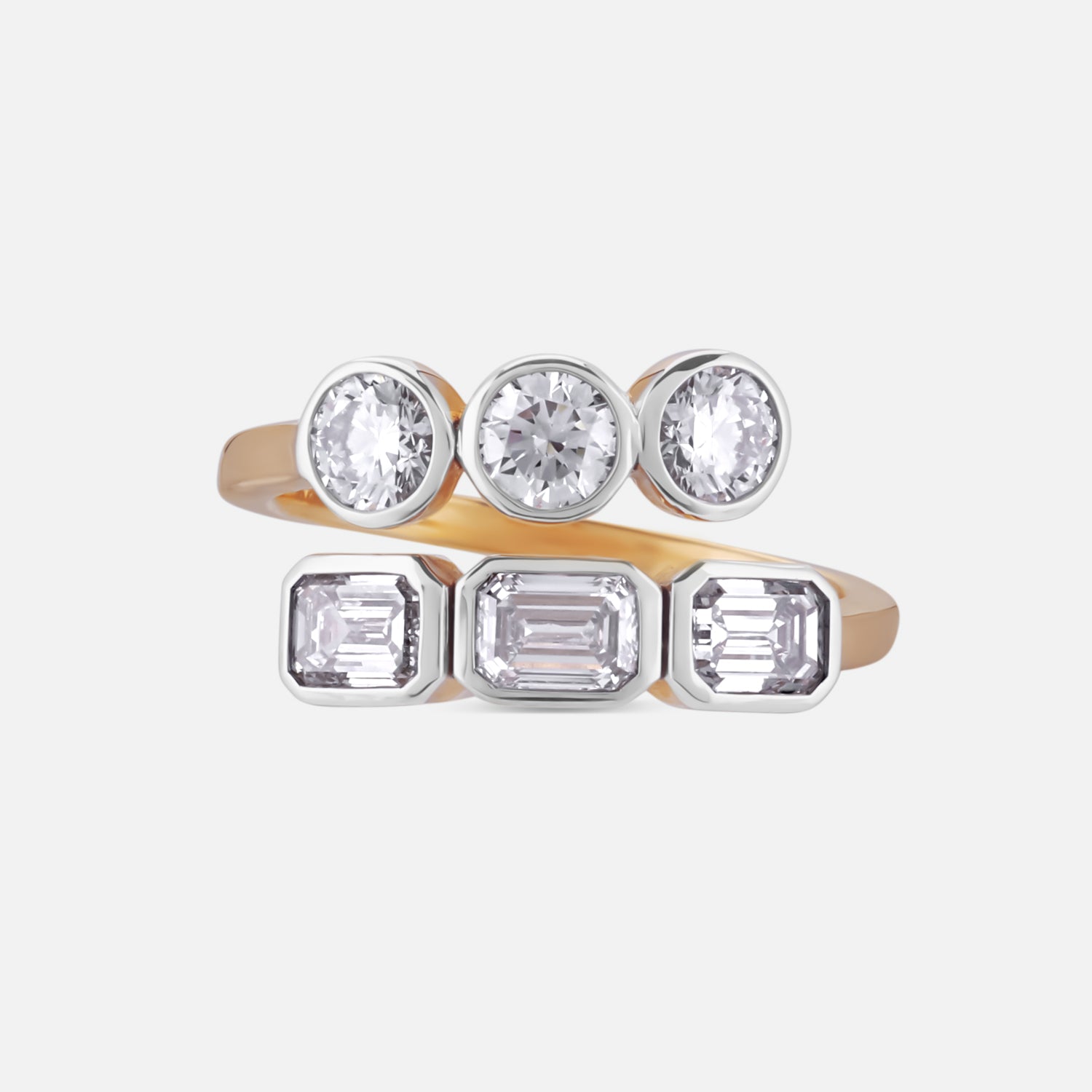 Lab-Grown Emerald and Round Diamond Twin-Row Ring in Gold | SKU : 0021880810