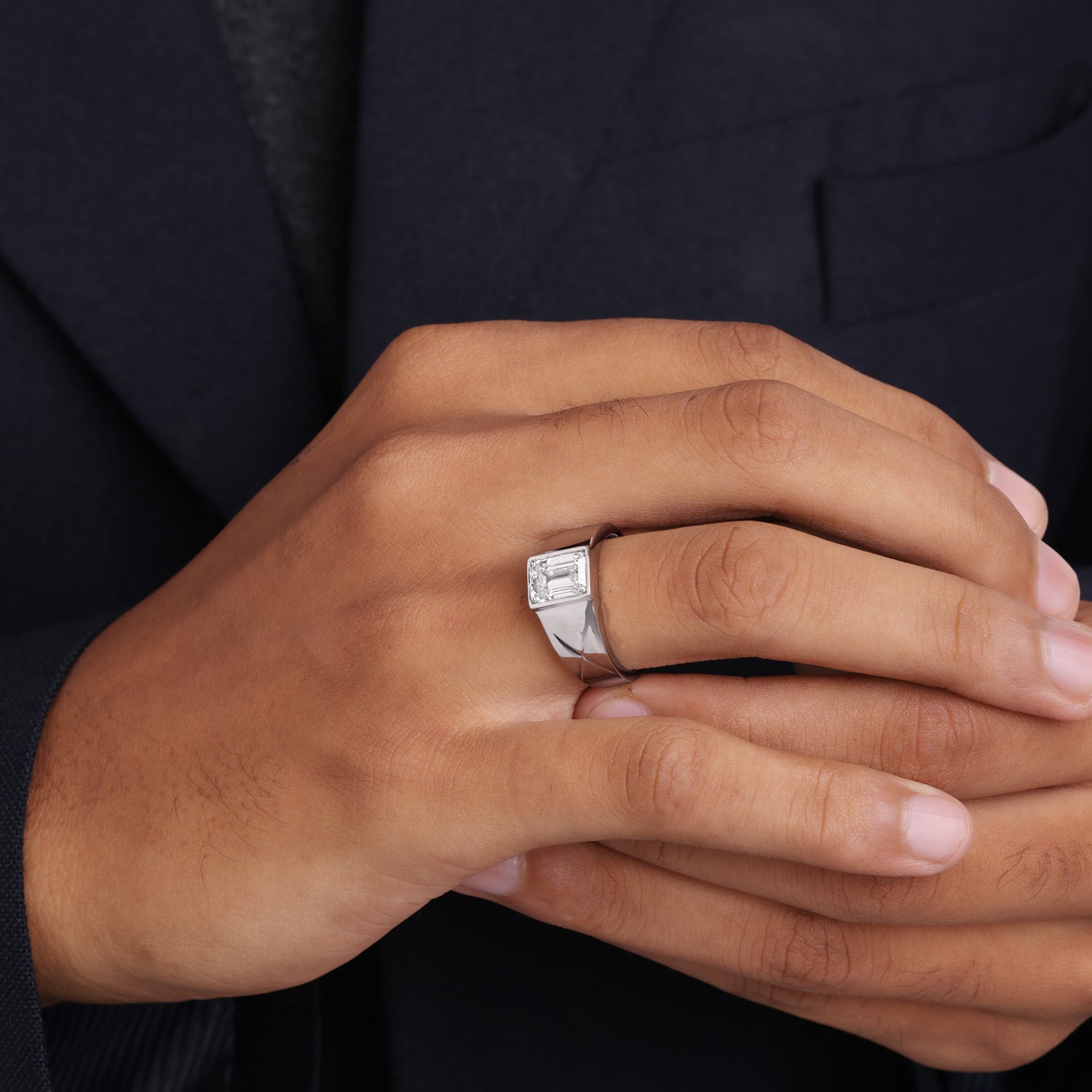 Bezel-Set Emerald-Cut Lab-Grown Diamond Ring in Sculpted White Gold Finish | SKU : 0021887345