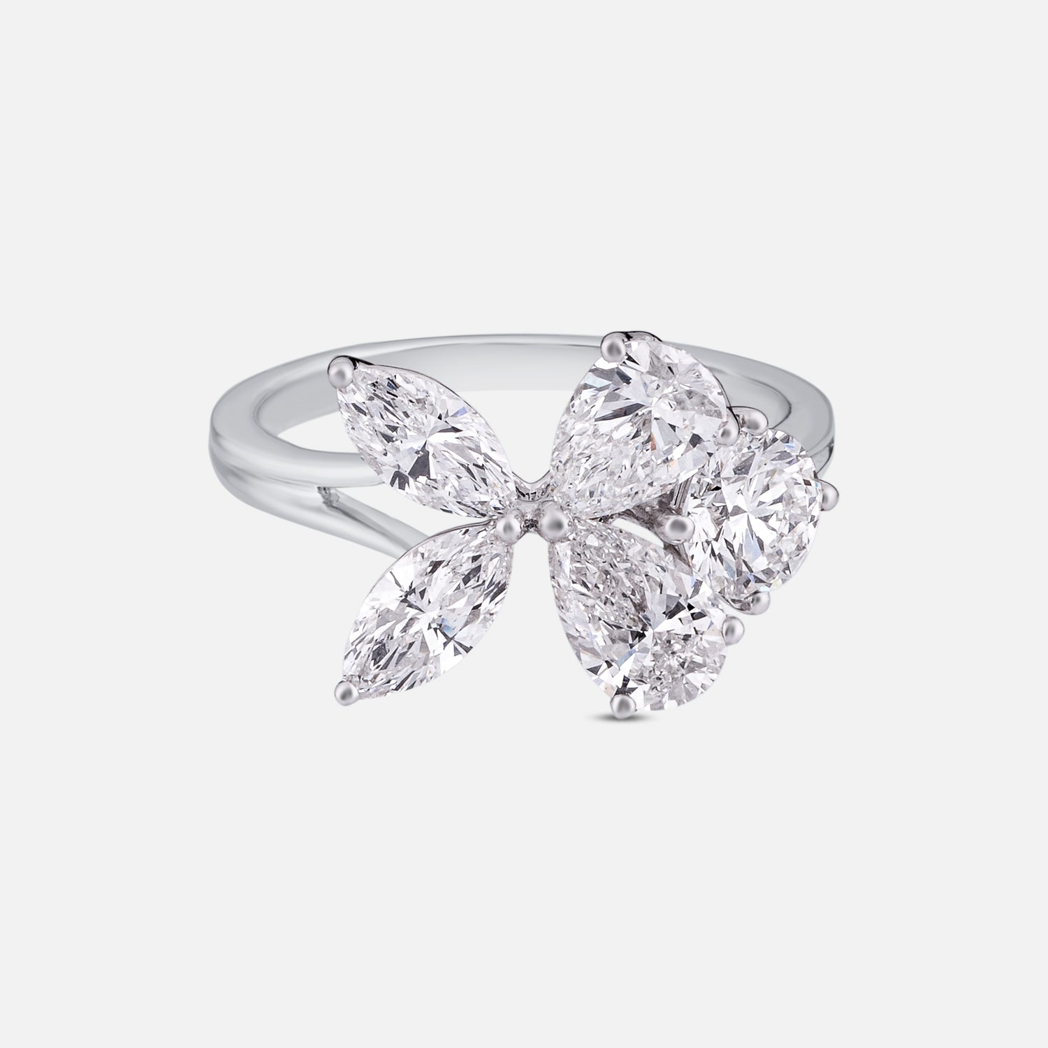Diamond Blossom Cluster Ring in White Gold | SKU : 0004953371