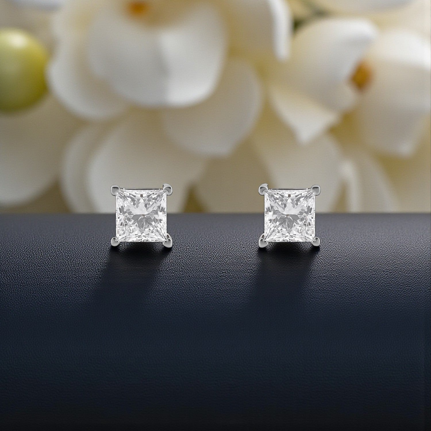 Princess-Cut Lab-Grown Diamond Stud Earrings in 18K White Gold | SKU : 0004953647