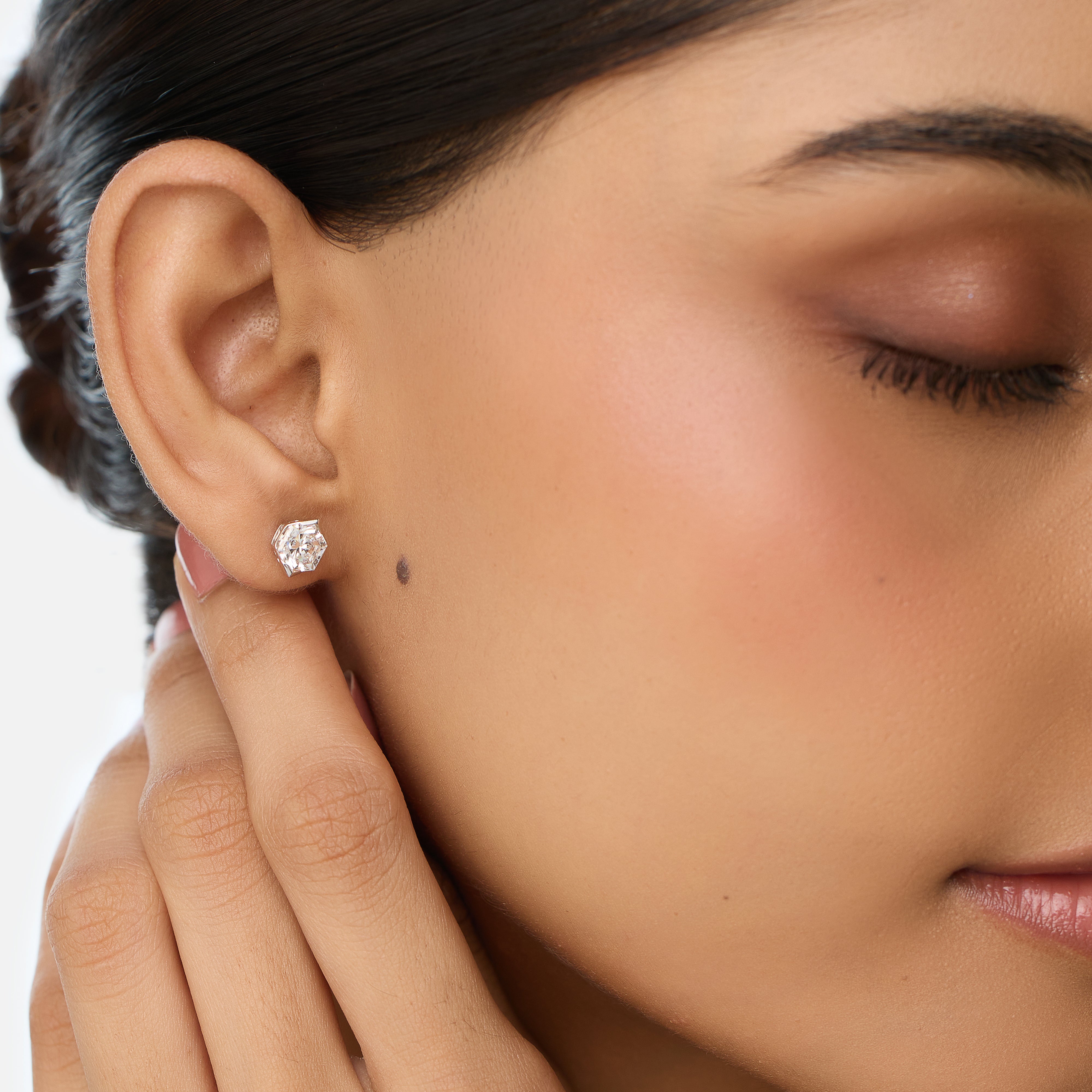 White Gold Tops with Hexagonal Step-Cut Lab-Grown Diamonds | SKU : 0021938634
