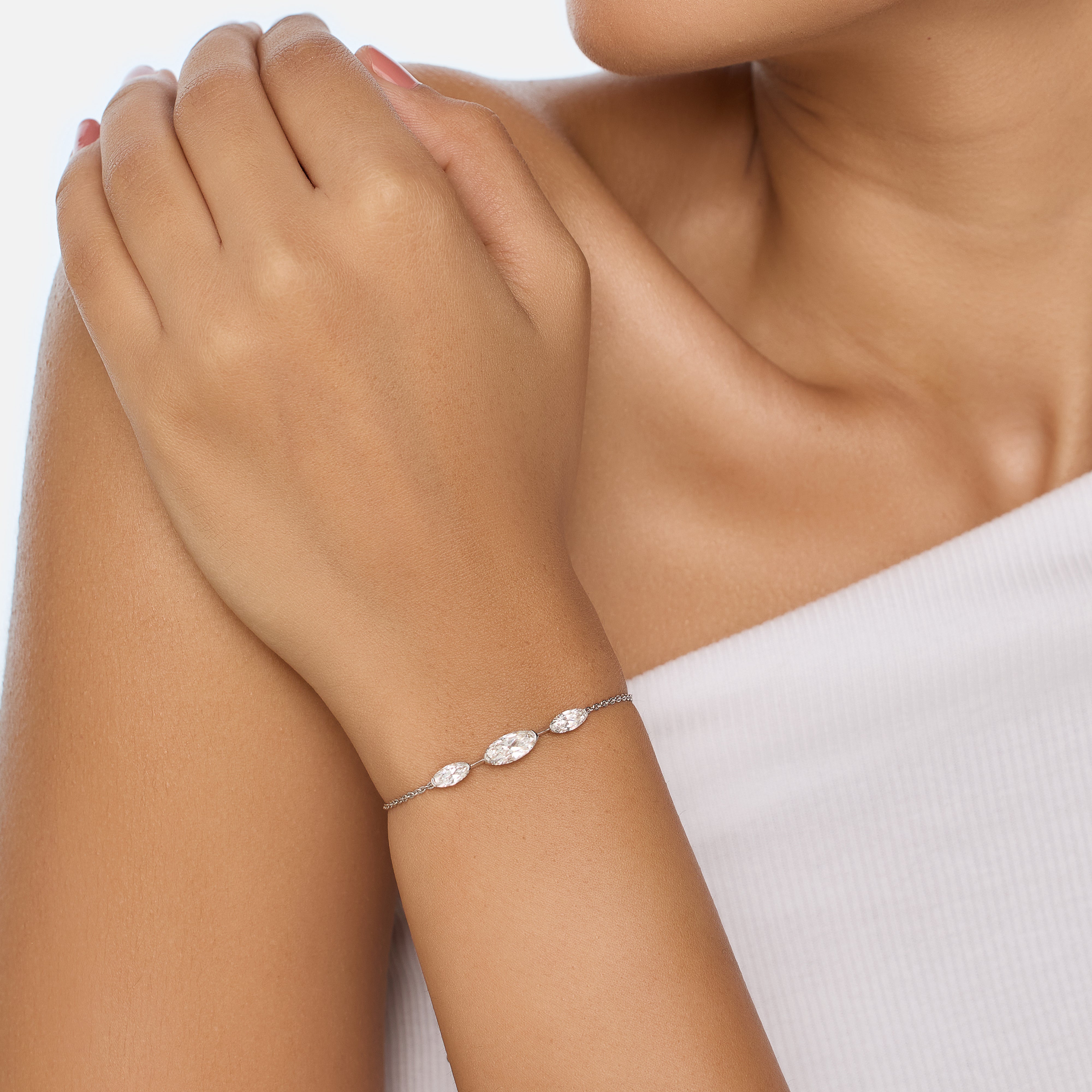 Roval-Cut Lab Grown Diamond Bracelet in 18K White Gold | SKU : 0021929991