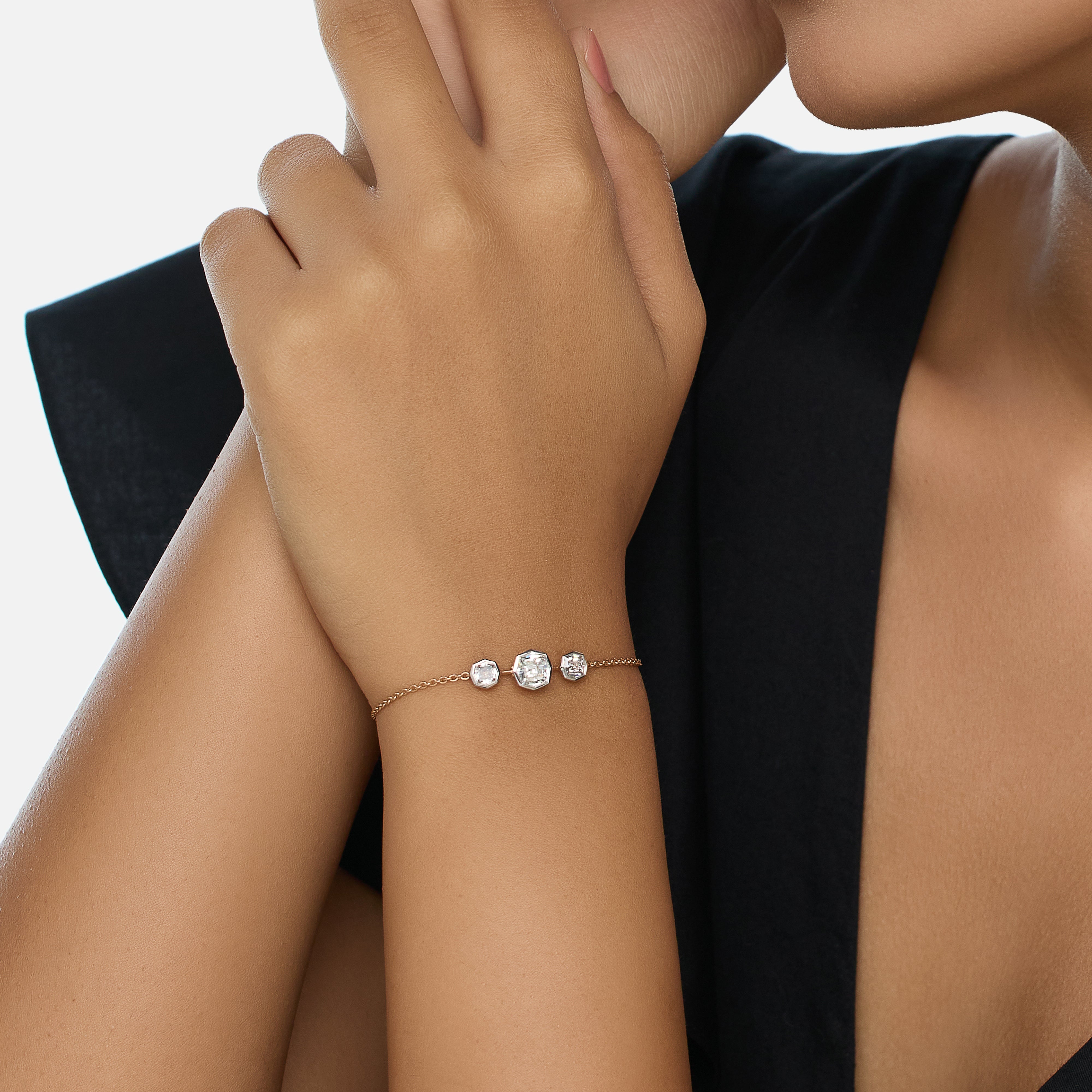 Gold Bracelet with Octagonal Cushion-Cut Lab-Grown Diamonds | SKU : 0021923333