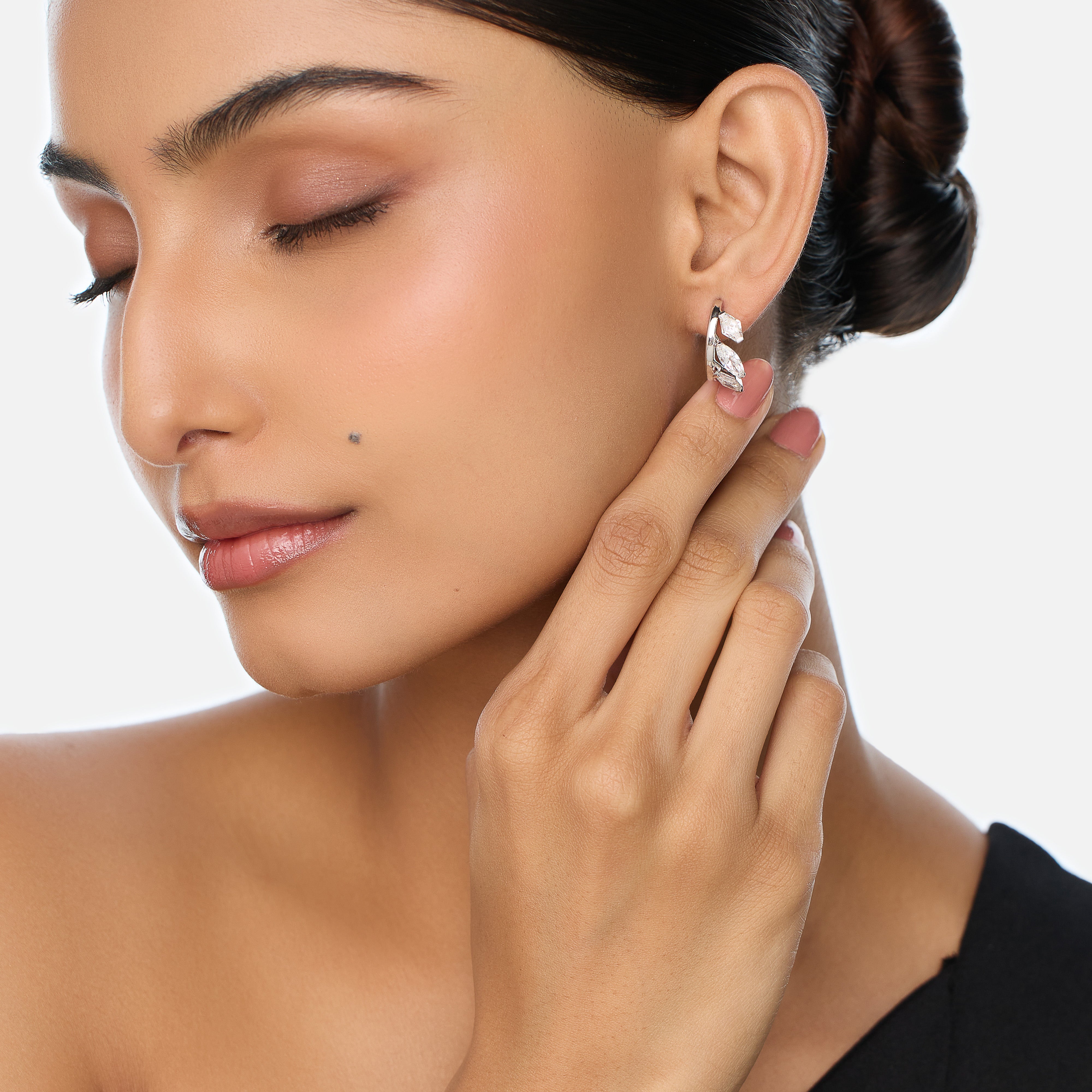 Celeste Radiance Gold Tops with Roval & Lozenge Blunt Lab-Grown Diamonds | SKU : 0021957079