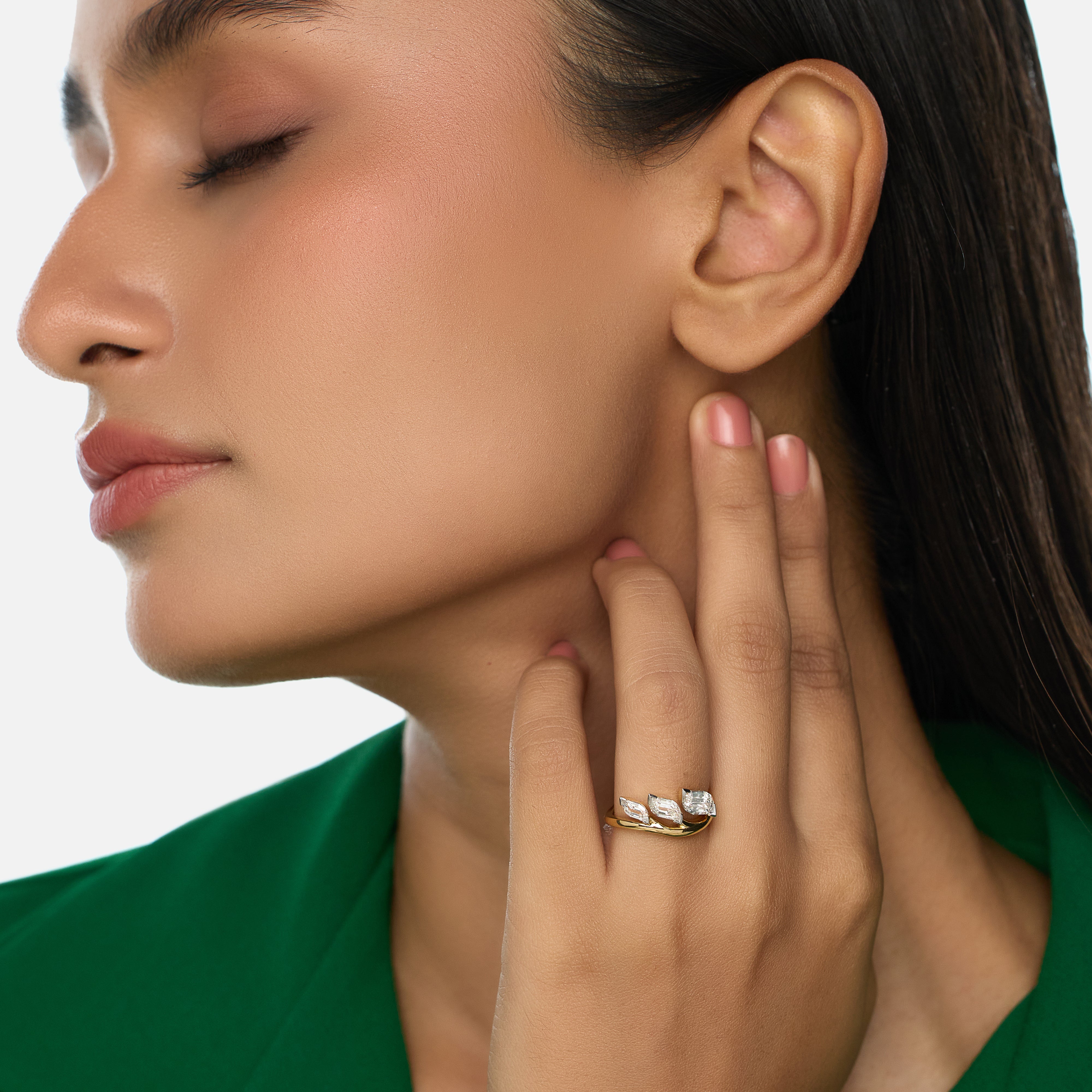 Yellow Gold Triple Leaf Motif Flame-Cut Ring with Lab-Grown Diamonds | SKU : 0021923074