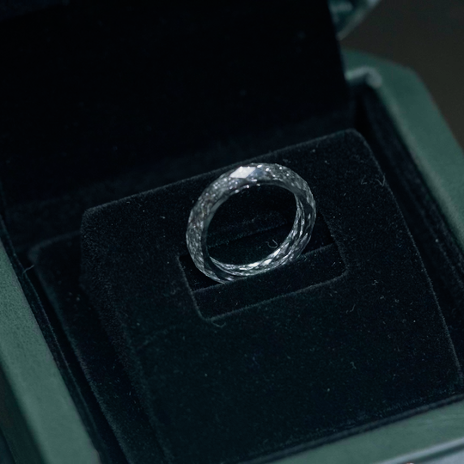Majestic 7.93 Carat Faceted Lab-Grown Diamond Band – D Color, VS1 Clarity | A Singular Masterpiece of Sustainable Luxury | SKU : 0022459091