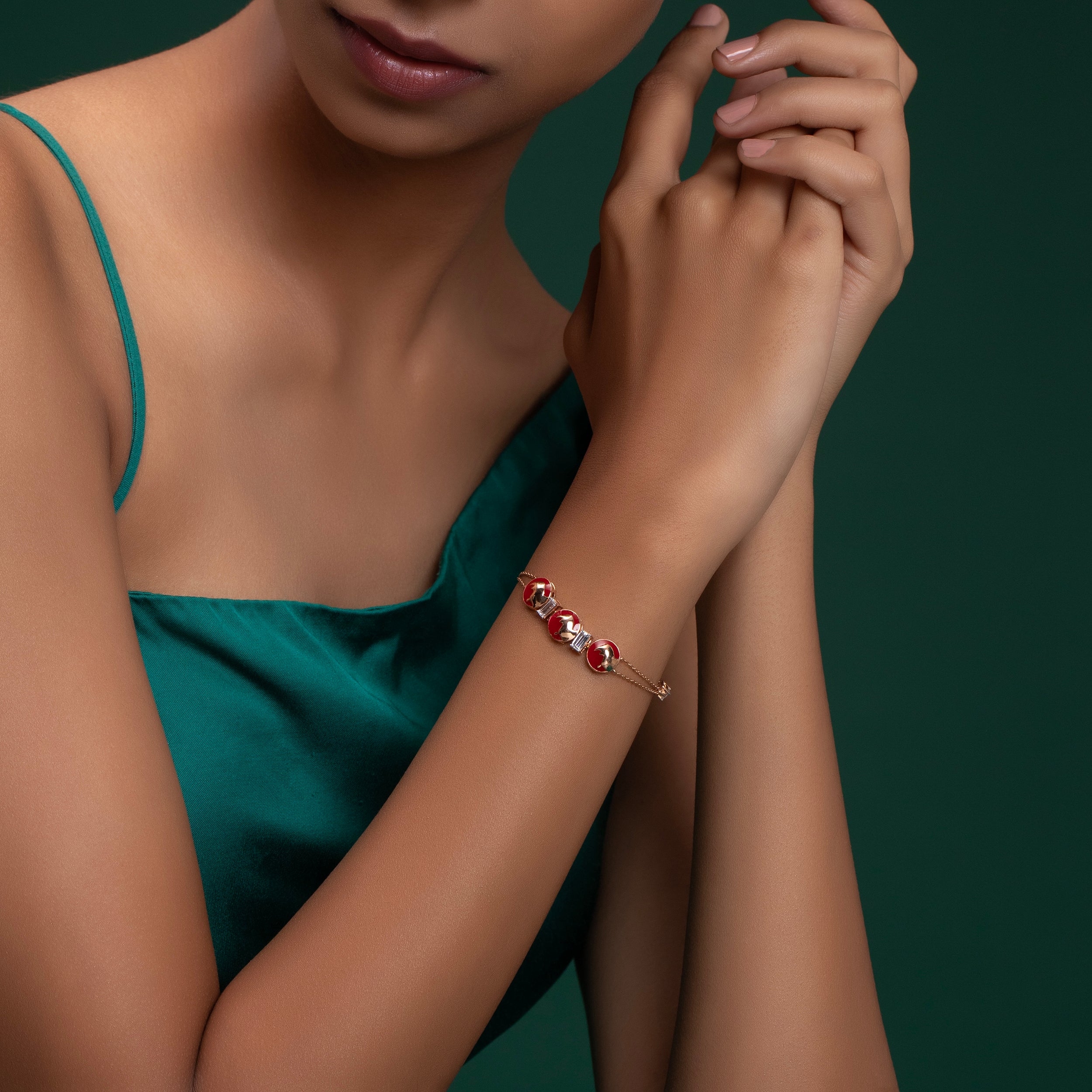 Baguette 0.55 Carat & 0.58 Carat Pair Gold Rhino Design Lab-Grown Diamond Bracelet | SKU : 0019643441