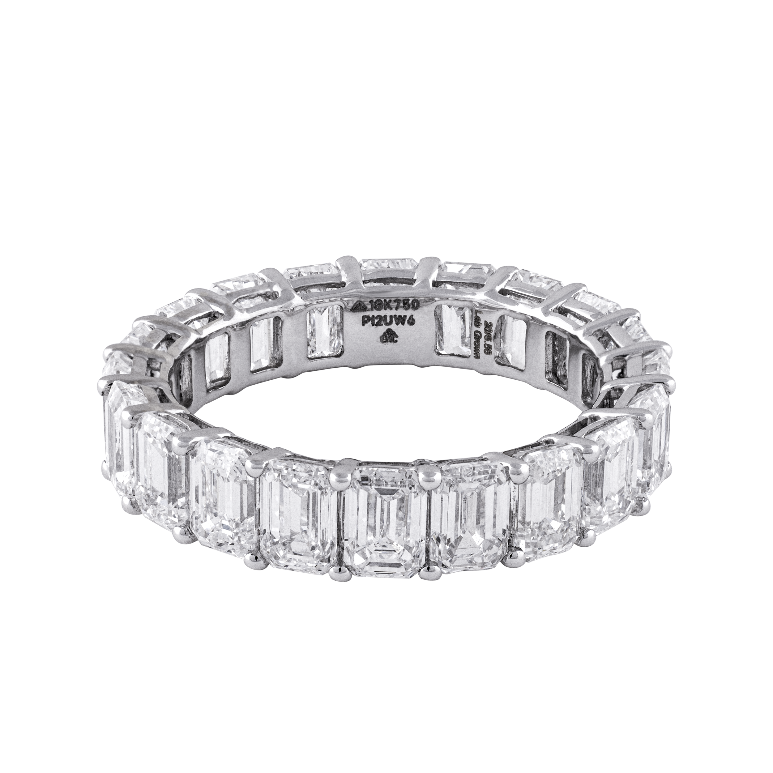 Emerald cut 5.56 Carat Classy Round Lab Grown Diamond Ring | SKU: 0019052618