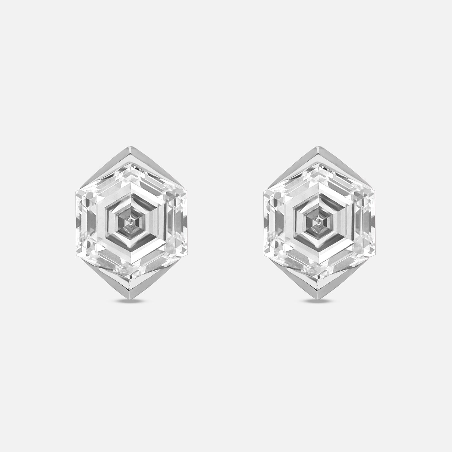 Hexagonal Step-Cut Lab-Grown Diamond Stud Earrings in Polished Gold | SKU : 0021912856