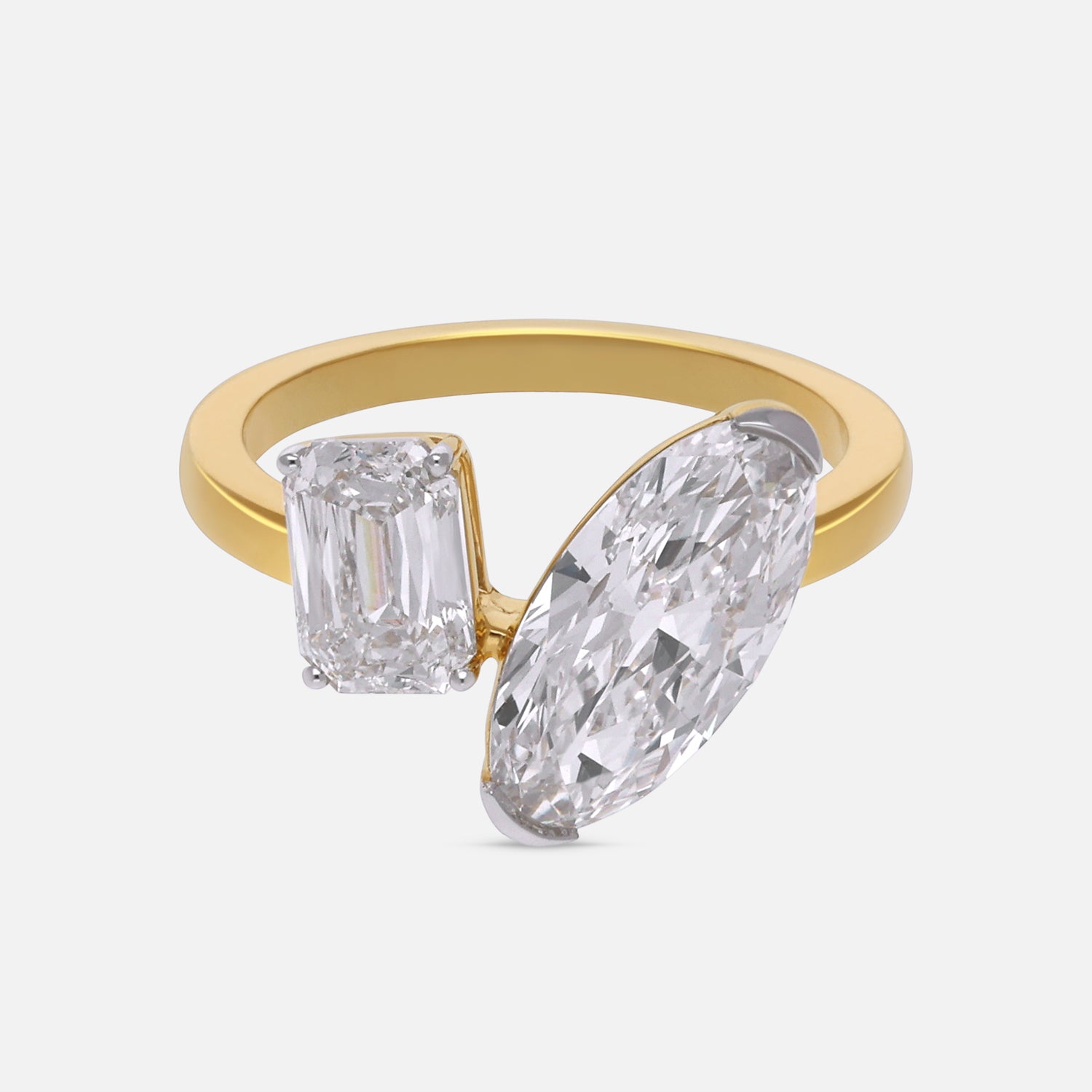 Gold Ring Set with Oval Step Cut and Heritage Emerald-Cut Lab-Grown Diamonds | SKU : 0021923043